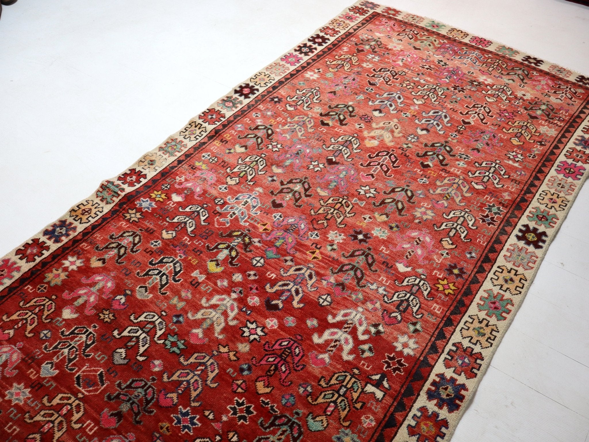 Persian Baluch Rug | 4' 8” x 9' 5" - Rug the Rock -
