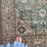 Persian Tabriz Heriz Rug | 6' 6" x 9' 6" - Rug the Rock