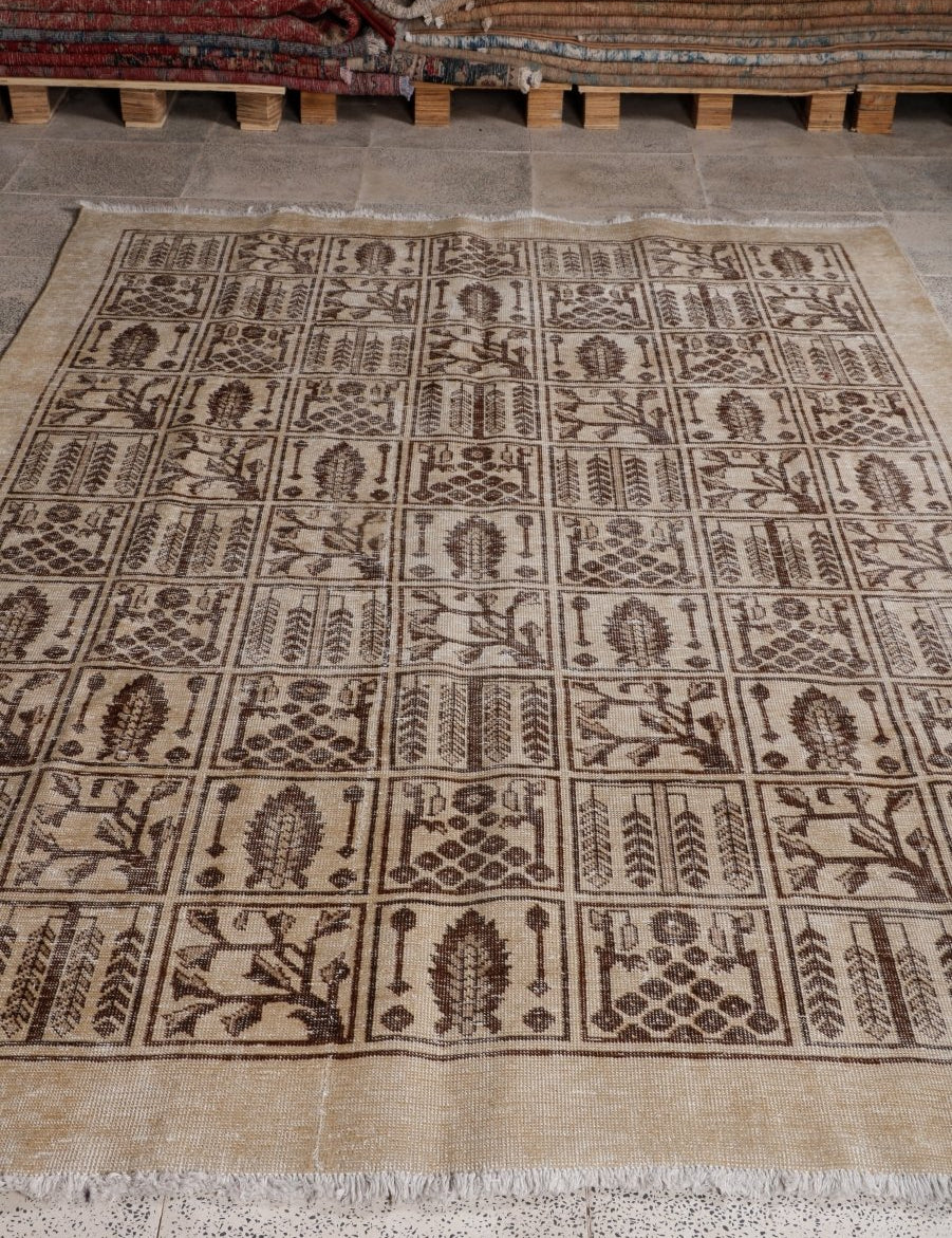 Persian Tabriz Rug | 5' 11” x 8' 10" - Rug the Rock -