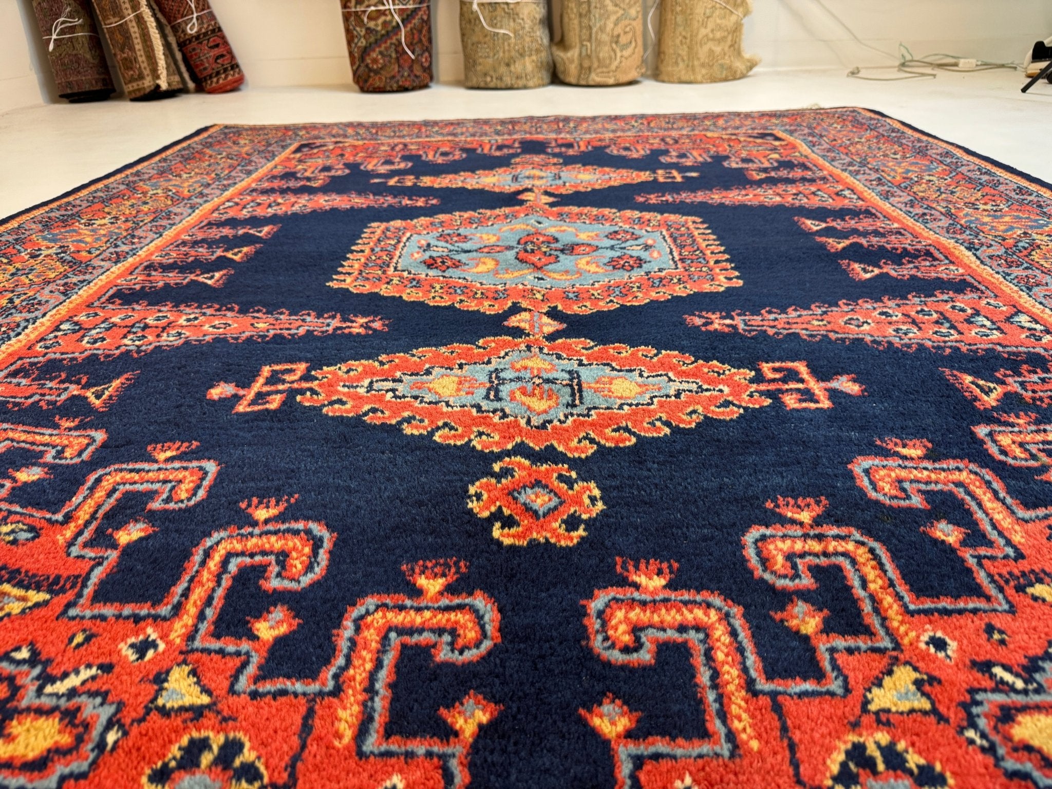 Persian Wiss Rug | 4' 11" x 7' 5" - Rug the Rock - Medium Rugs | 3' 6' x 4' x 7'