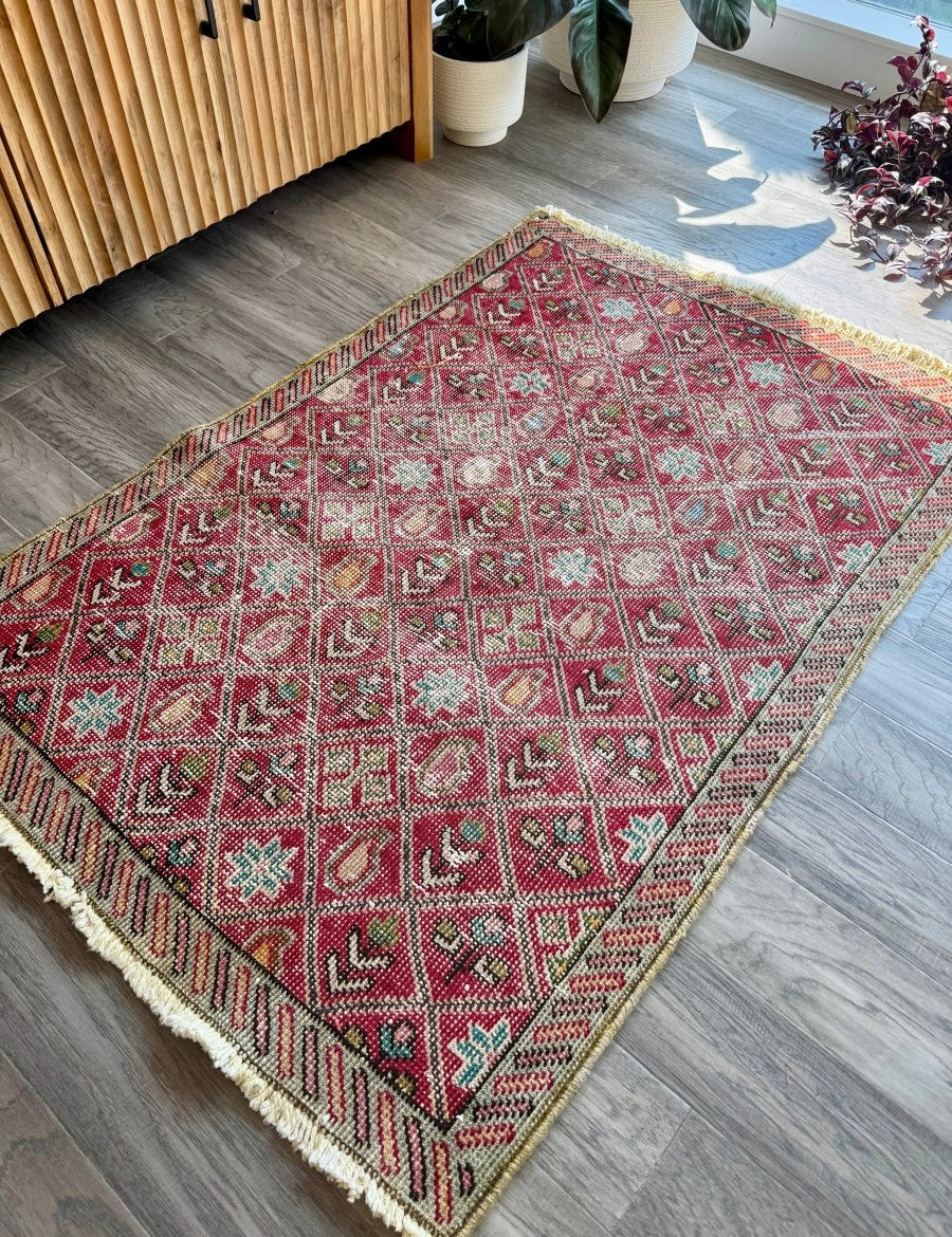 Vintage Tabriz Rug | 3' 1" x 4' 7" - Rug the Rock