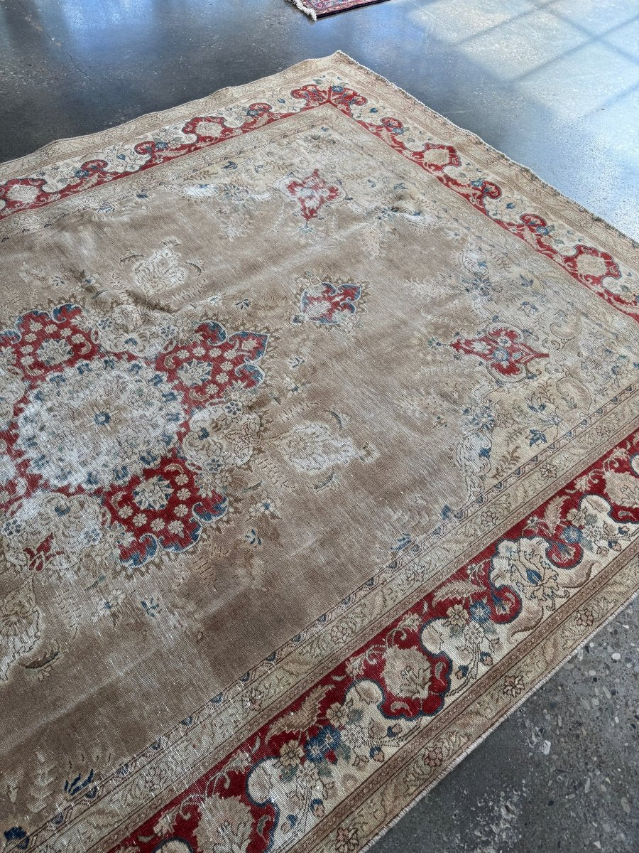 Vintage Tabriz Rug | 7' 5"x11' 4" - Rug the Rock