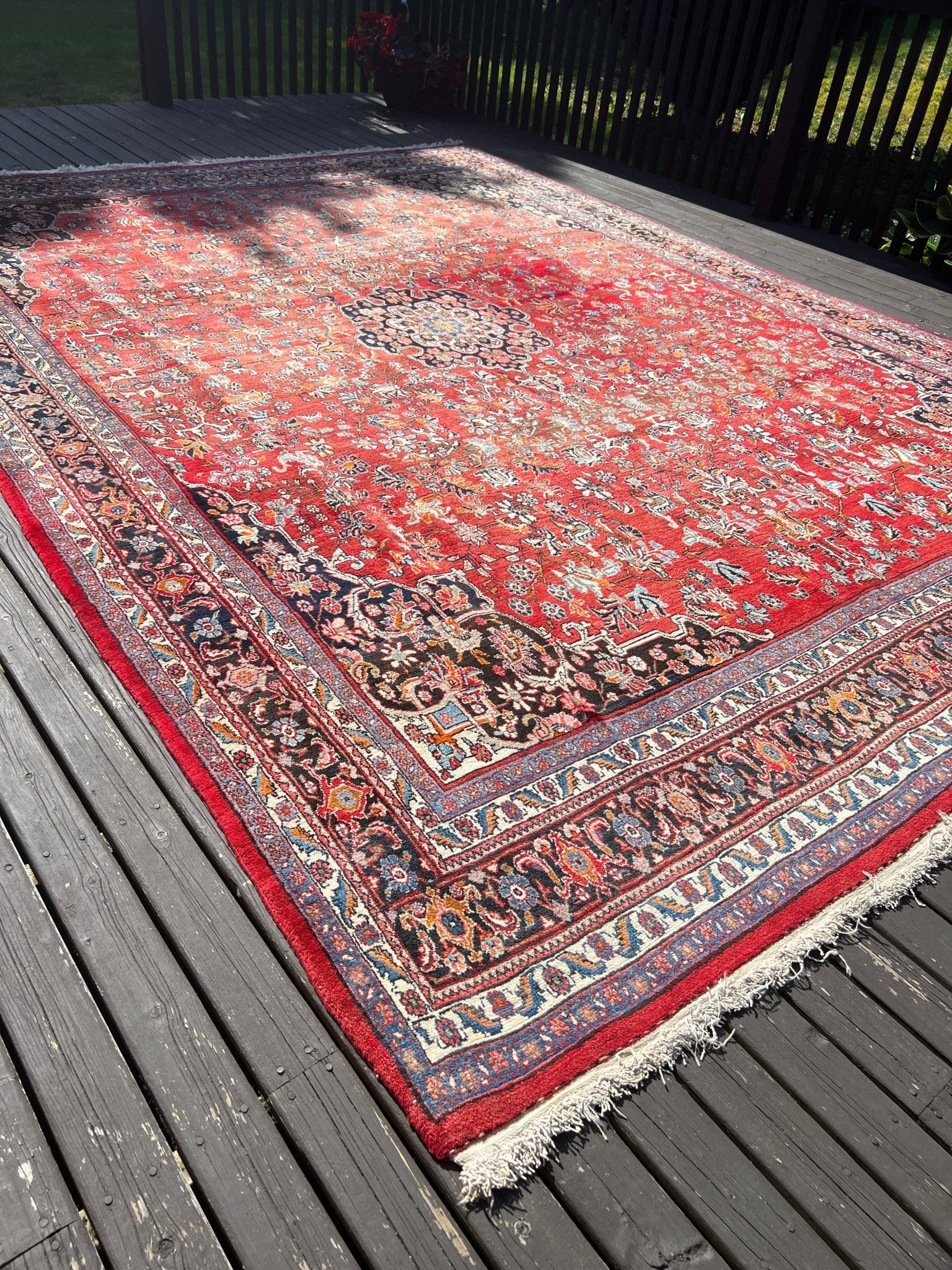 Persian Bidjar Rug | 8' 11" x 12' 2" Rug the Rock