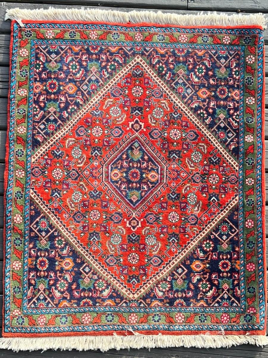 Persian Bijar Mini Rug | 2' 11" x 2' 5" - Rug the Rock