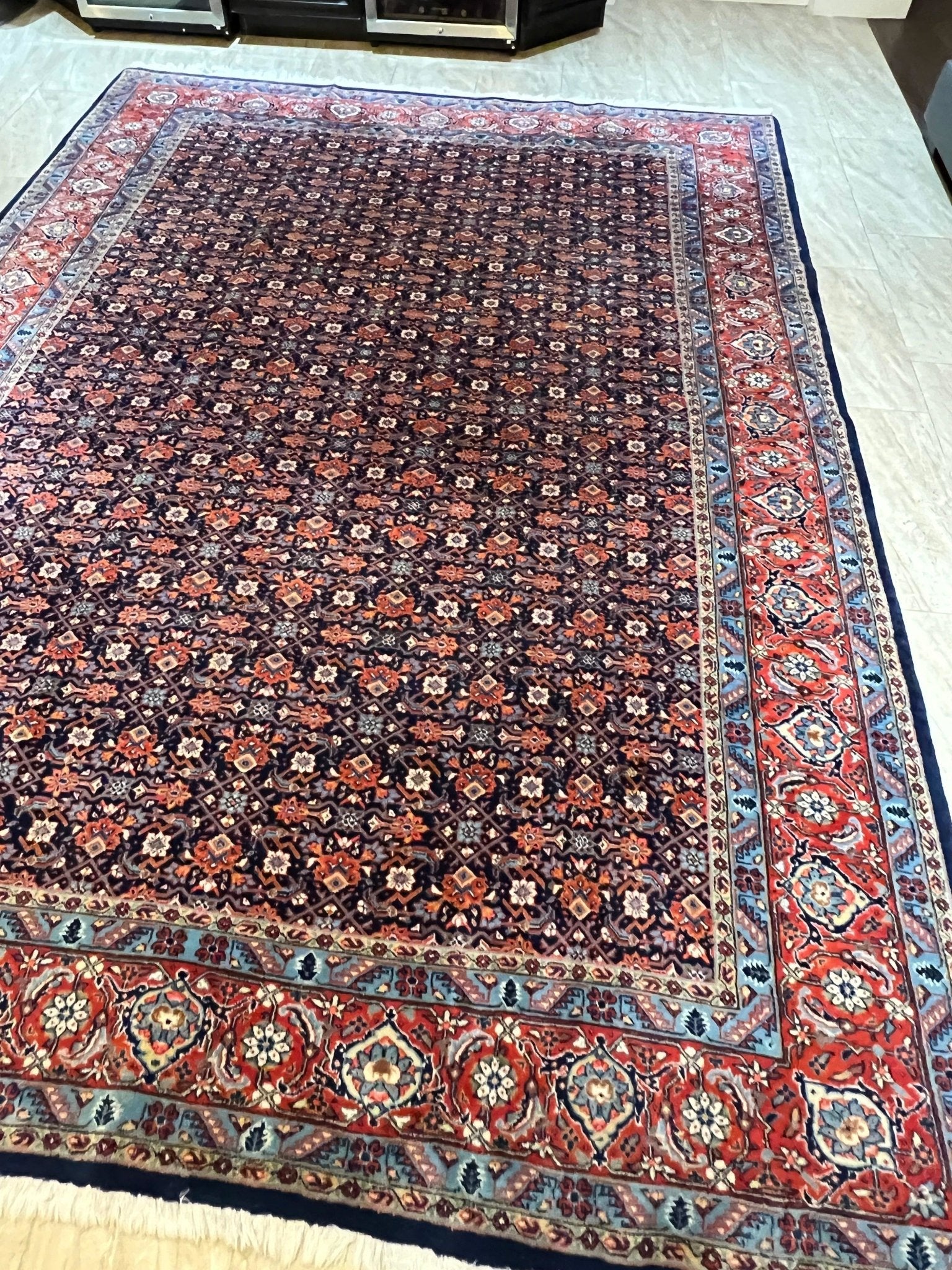 Persian Sarouk Rug | 10' 6" x 7' 5" Rug the Rock