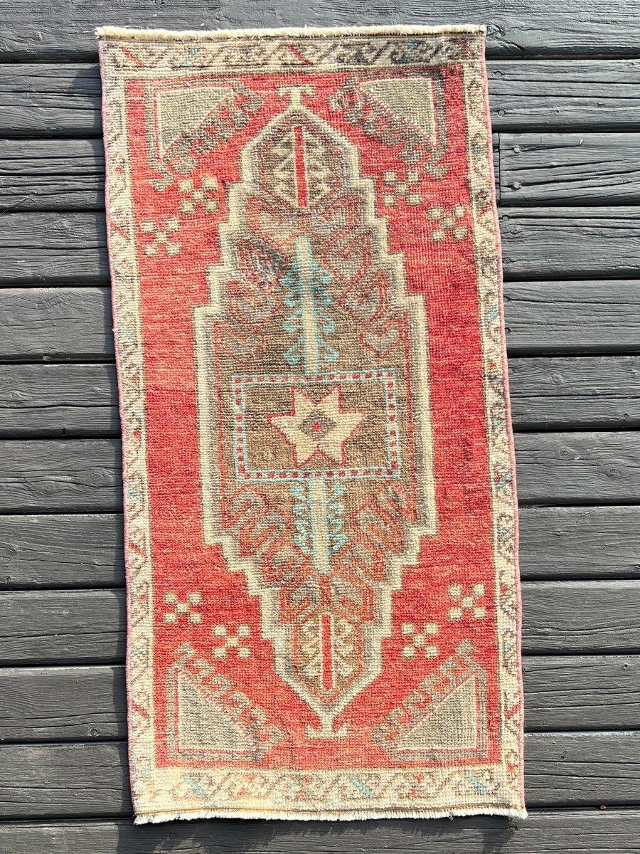 Turkish Mini Rug 1 | 1’ 8” x 3’ 2” Rug the Rock