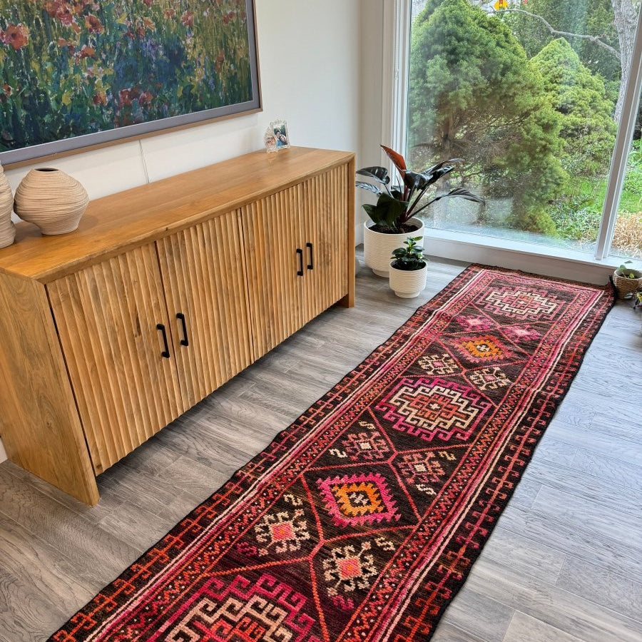 How to pick the Best Runner Rug for Your Hallway - Rug the Rock