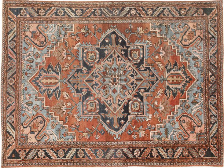 The Mystery of Serapi Rugs: How a Fake Word Became a Label for Persian Carpets - Rug the Rock