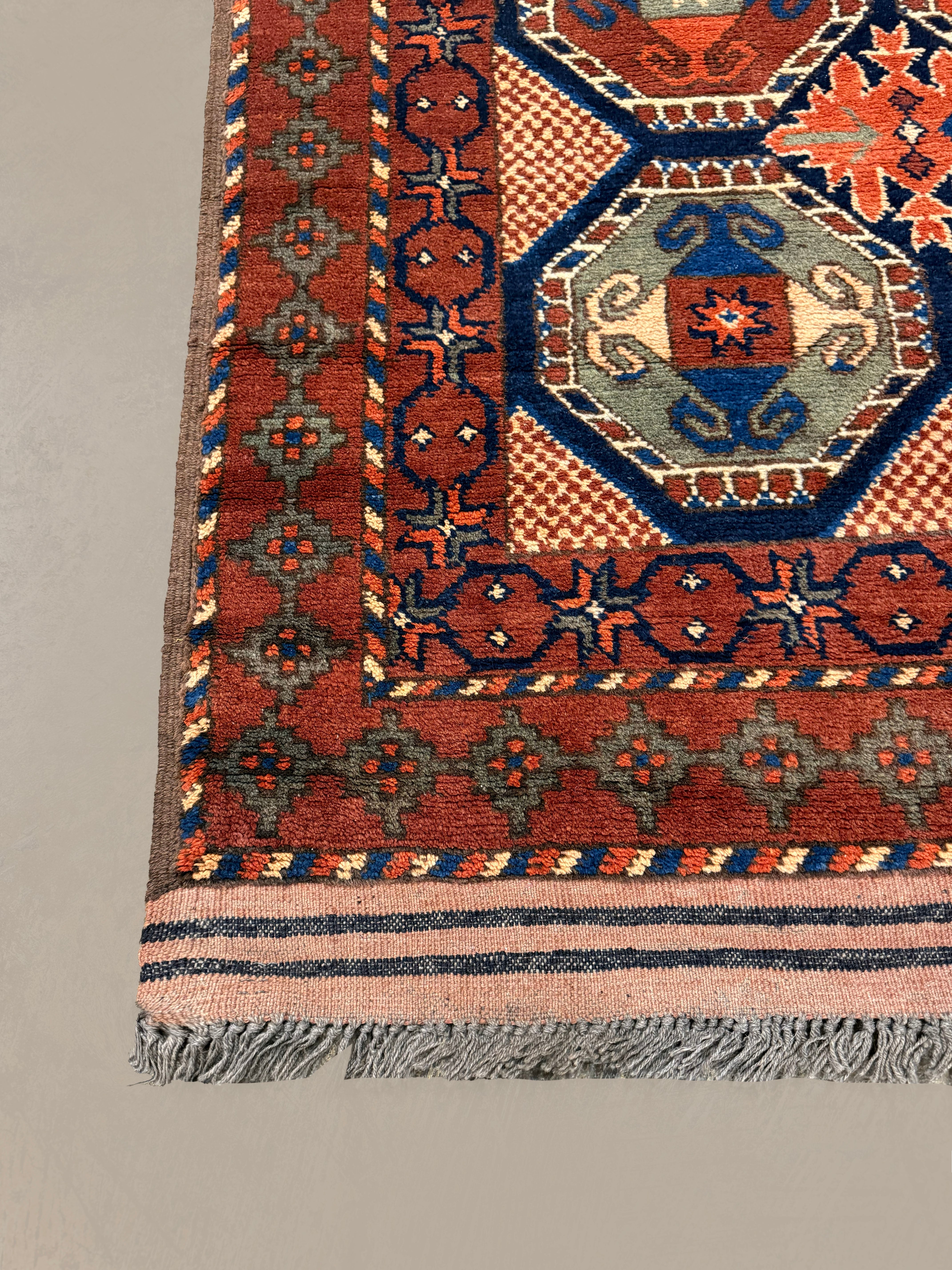 Afghan Runner, border and fringe detail, hand-knotted wool pile. SKU 1.0008.