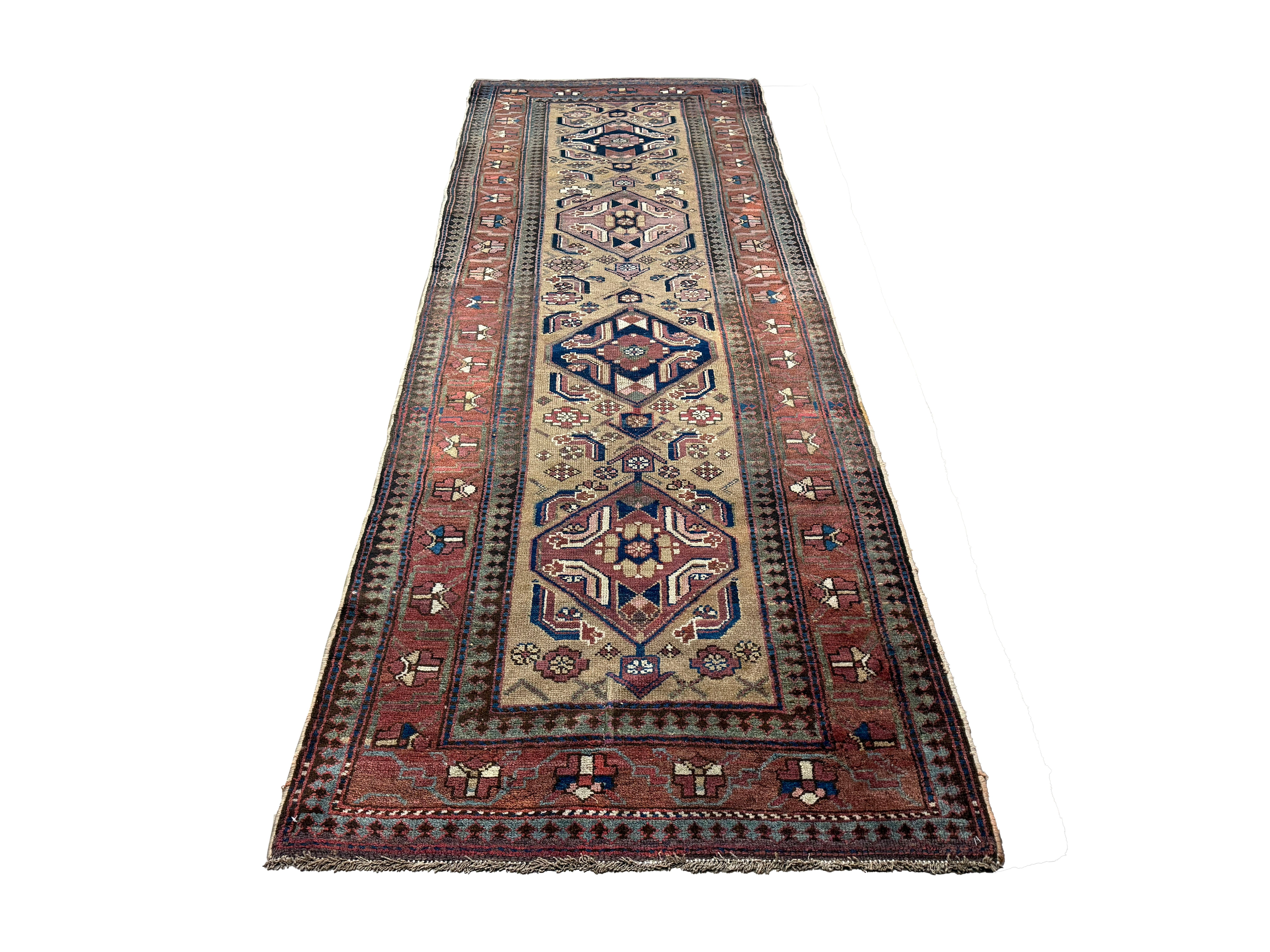 Persian Uch Tappeh Runner, lengthwise view, hand-knotted wool with beige colouring. SKU 1.0087.