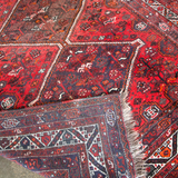 Persian Shiraz Rug | 7' 1" x 10' 12"