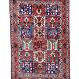 Persian Bakhtiari Rug | 4' 7" x 7'