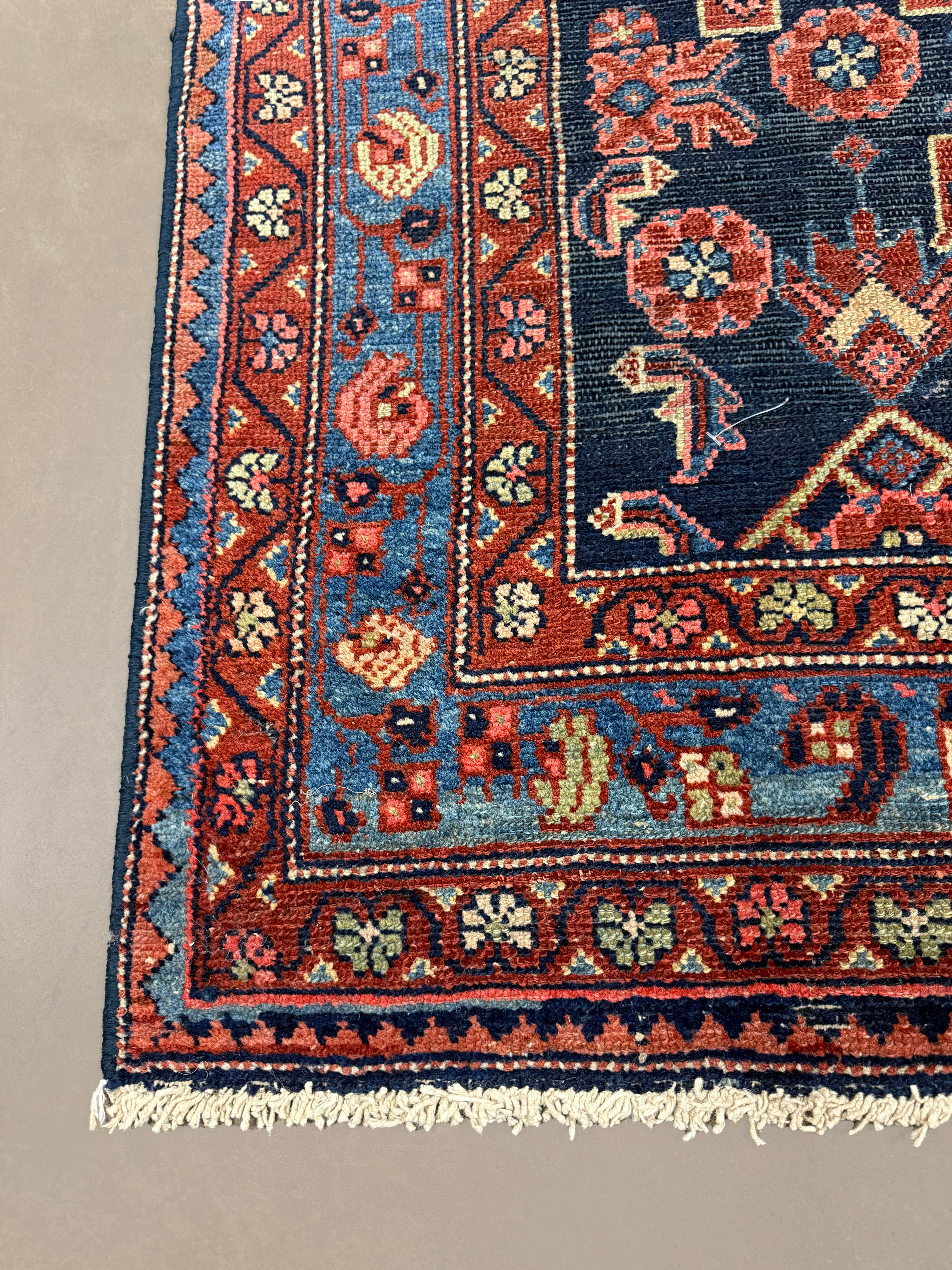 Persian Nanaj Rug, border and fringe detail, hand-knotted wool with blue colouring. SKU 30060.