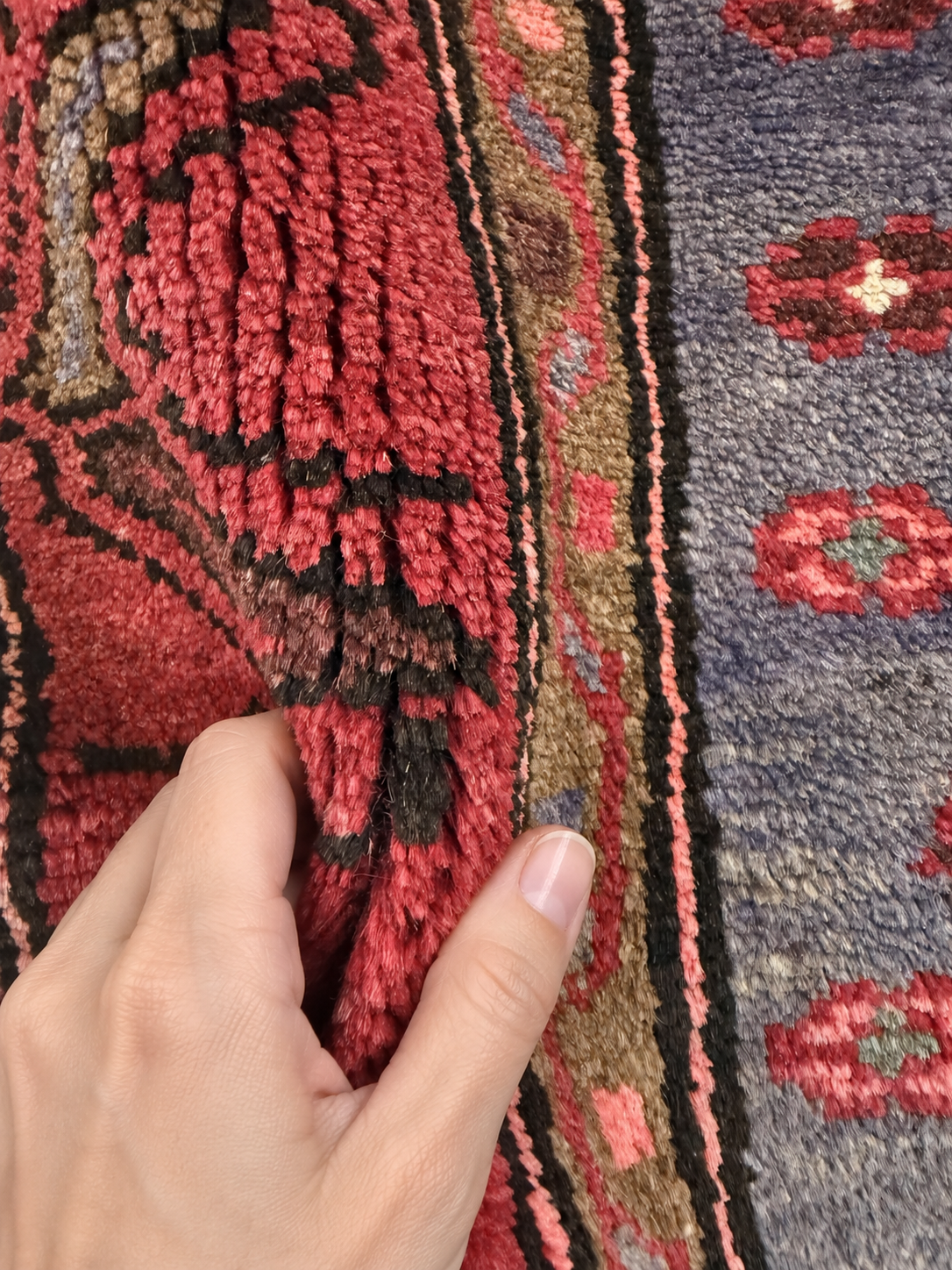Vintage Houpa Zanjan Rug — Three Red Geometric Medallions on a Dark Field. Rug pile and texture detail; SKU 30175; source IMG_6721.