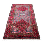 Persian Houpa Zanjan Rug, lengthwise view, hand-knotted wool with red colouring. SKU 30175.