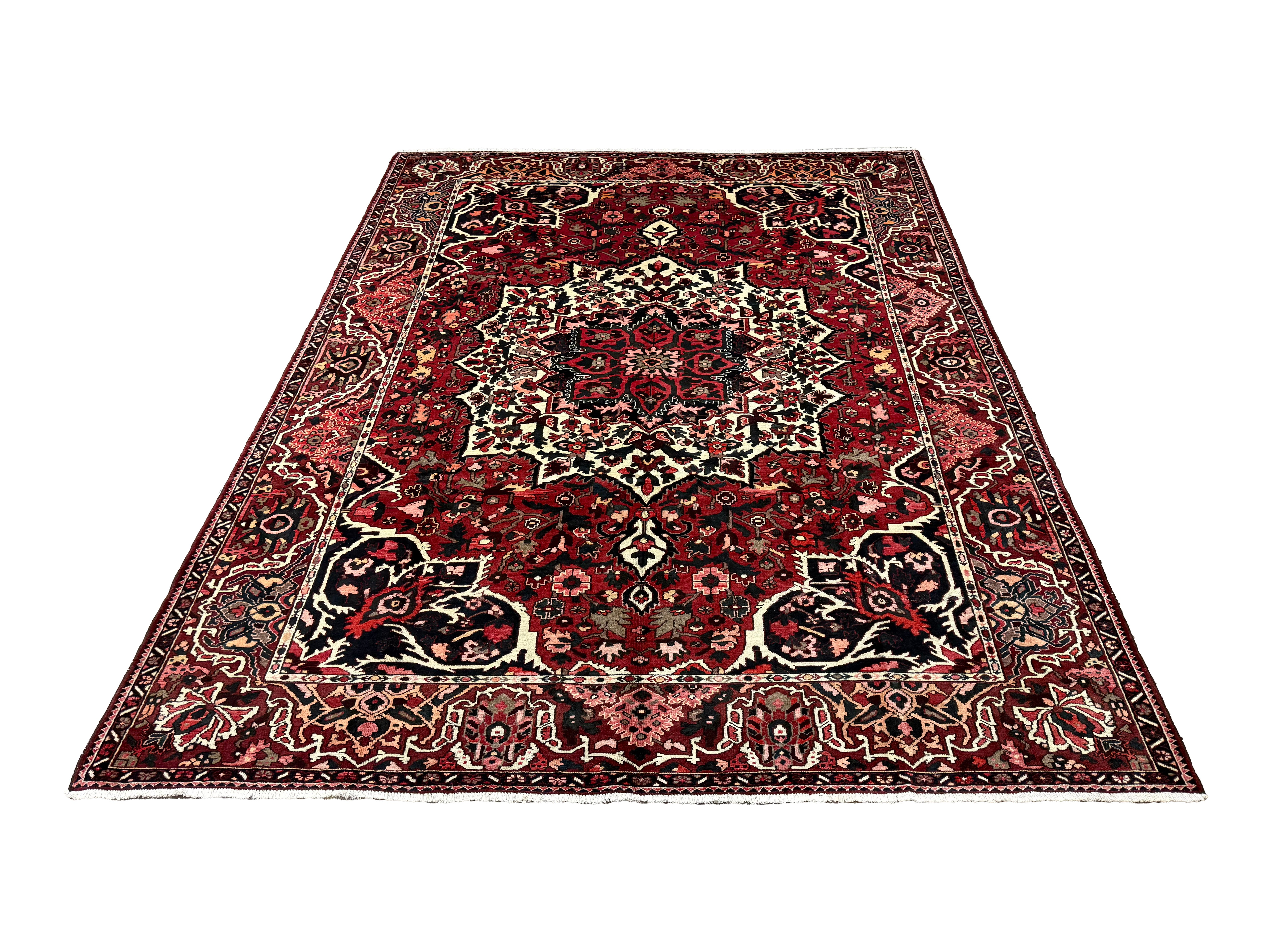 Vintage Chaleshtor Bakhtiari Wool Rug. Edited documentary rug photograph; SKU 30536; source IMG_7306.
