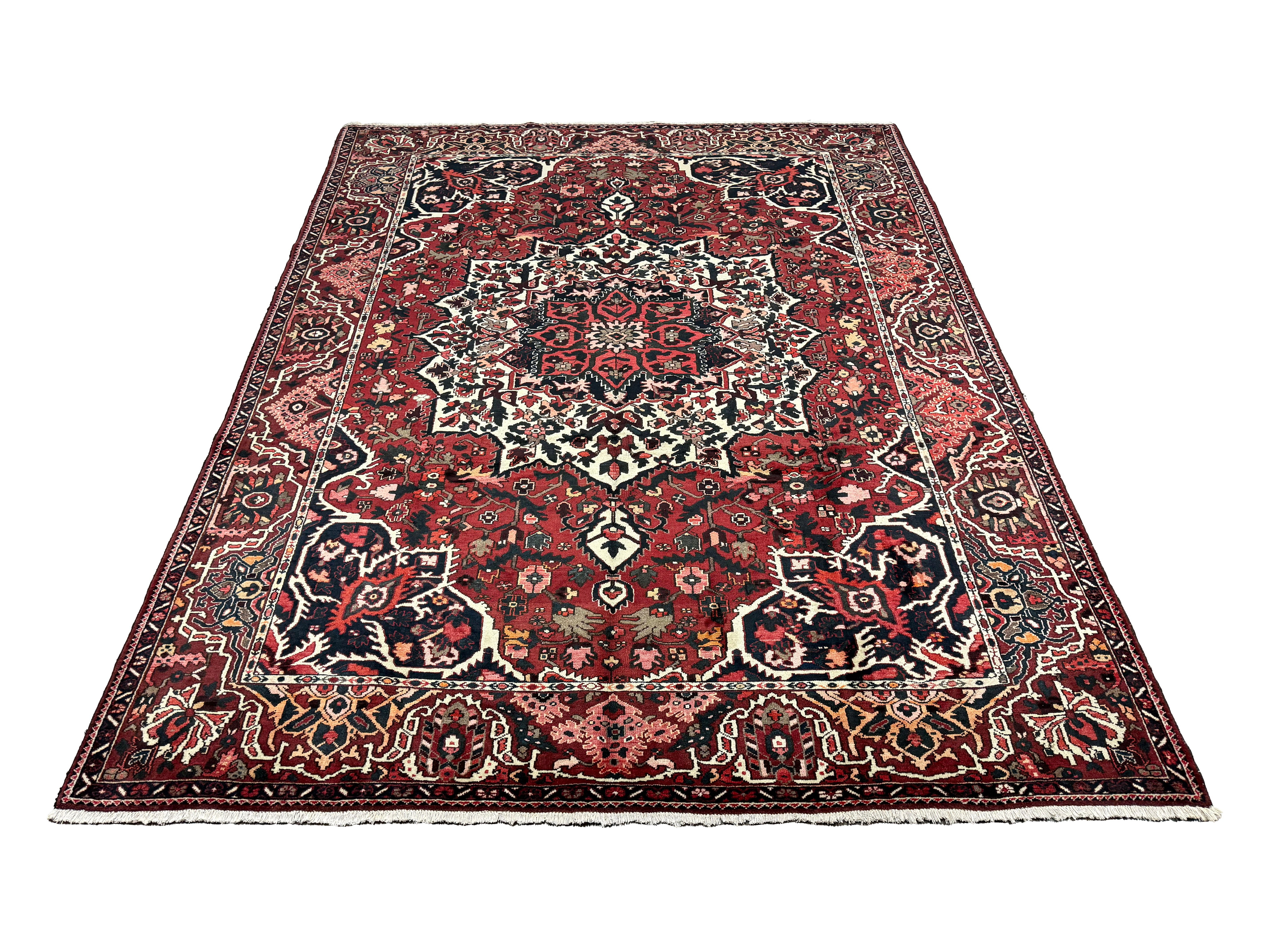 Vintage Chaleshtor Bakhtiari Wool Rug. Edited documentary rug photograph; SKU 30536; source IMG_7317.