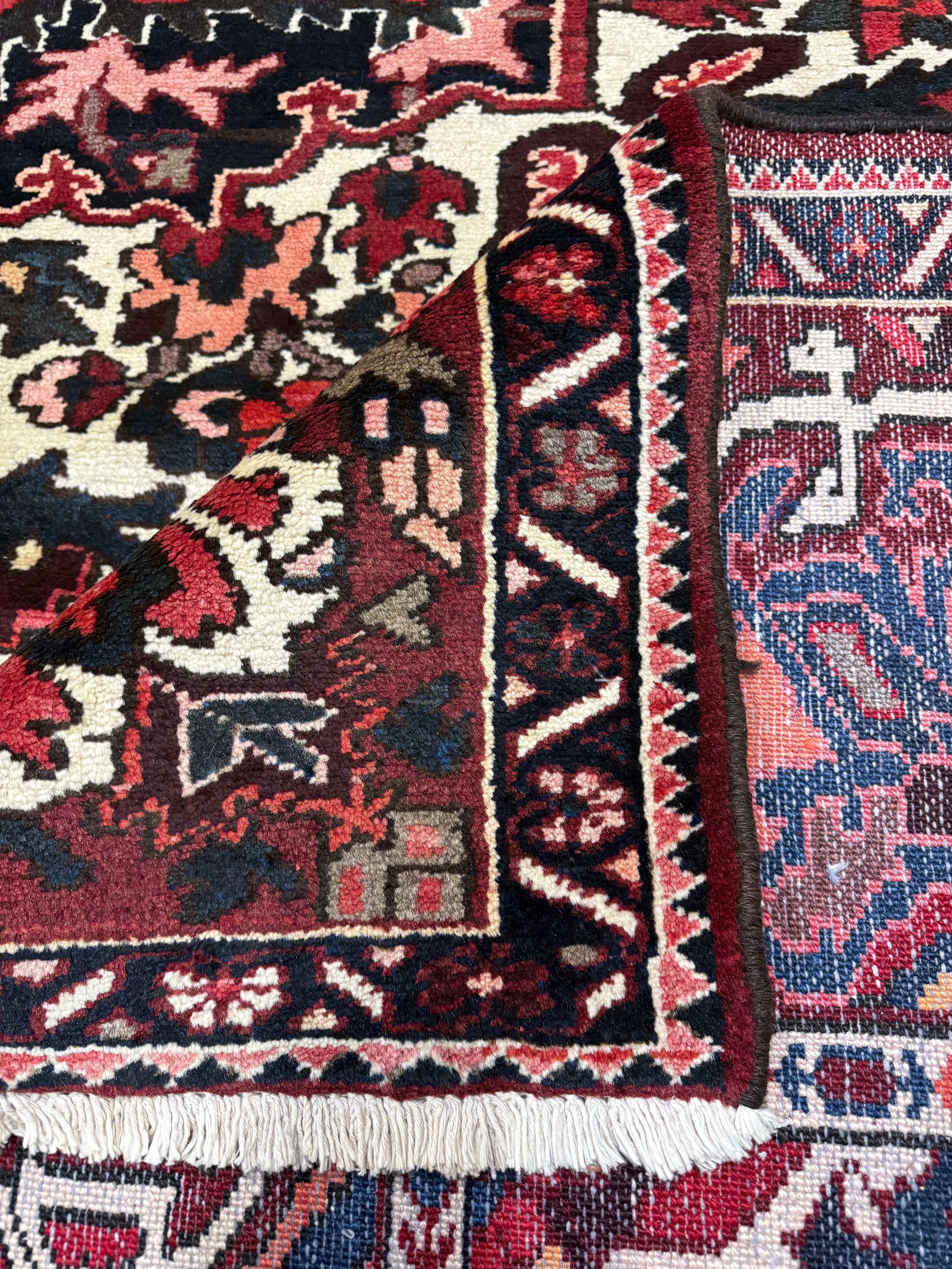 Vintage Chaleshtor Bakhtiari Wool Rug. Original rug photograph; SKU 30536; source IMG_7312.