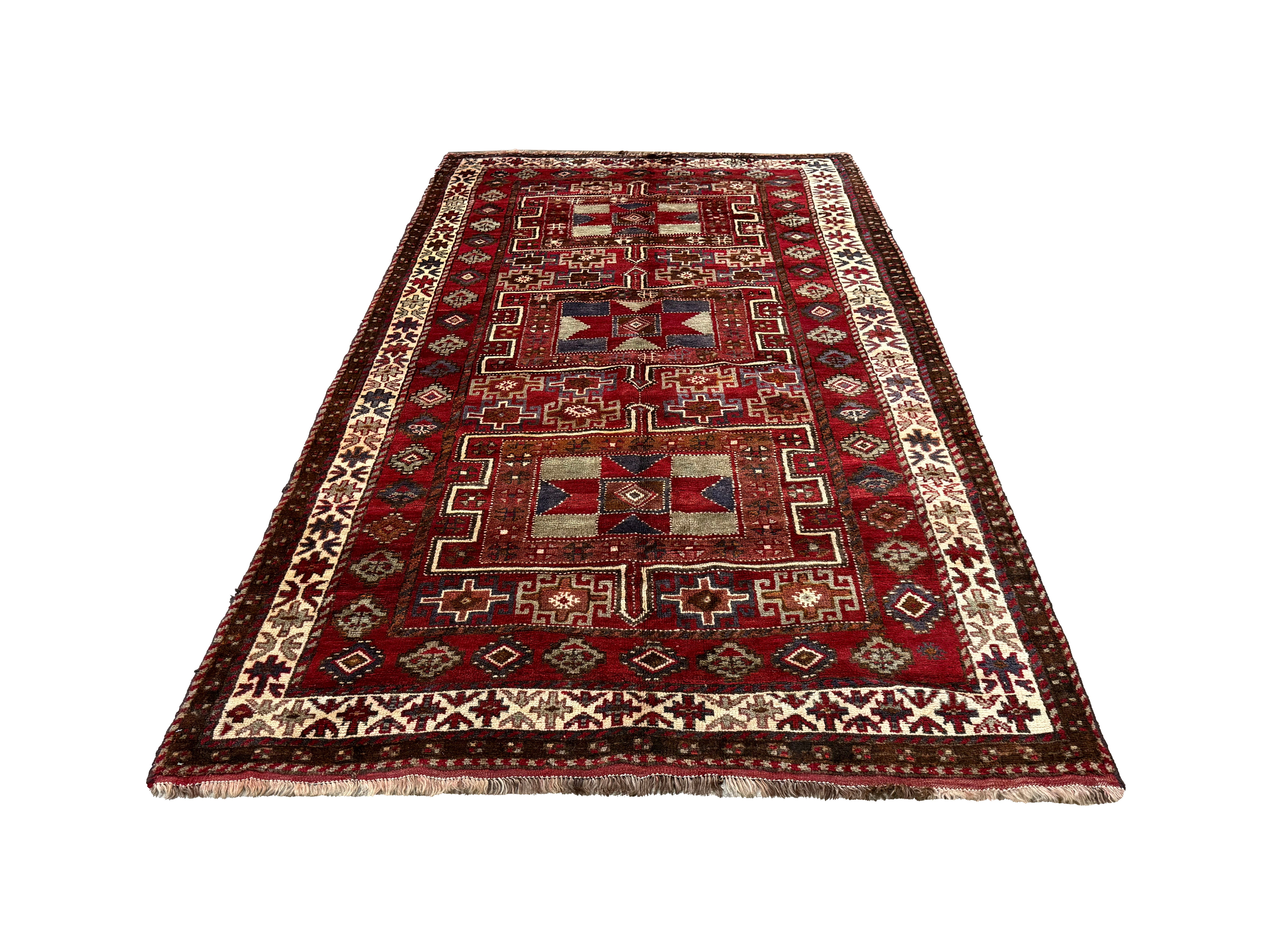 Persian Quchan Kurdish Rug, lengthwise view, hand-knotted wool with red colouring. SKU 30811.