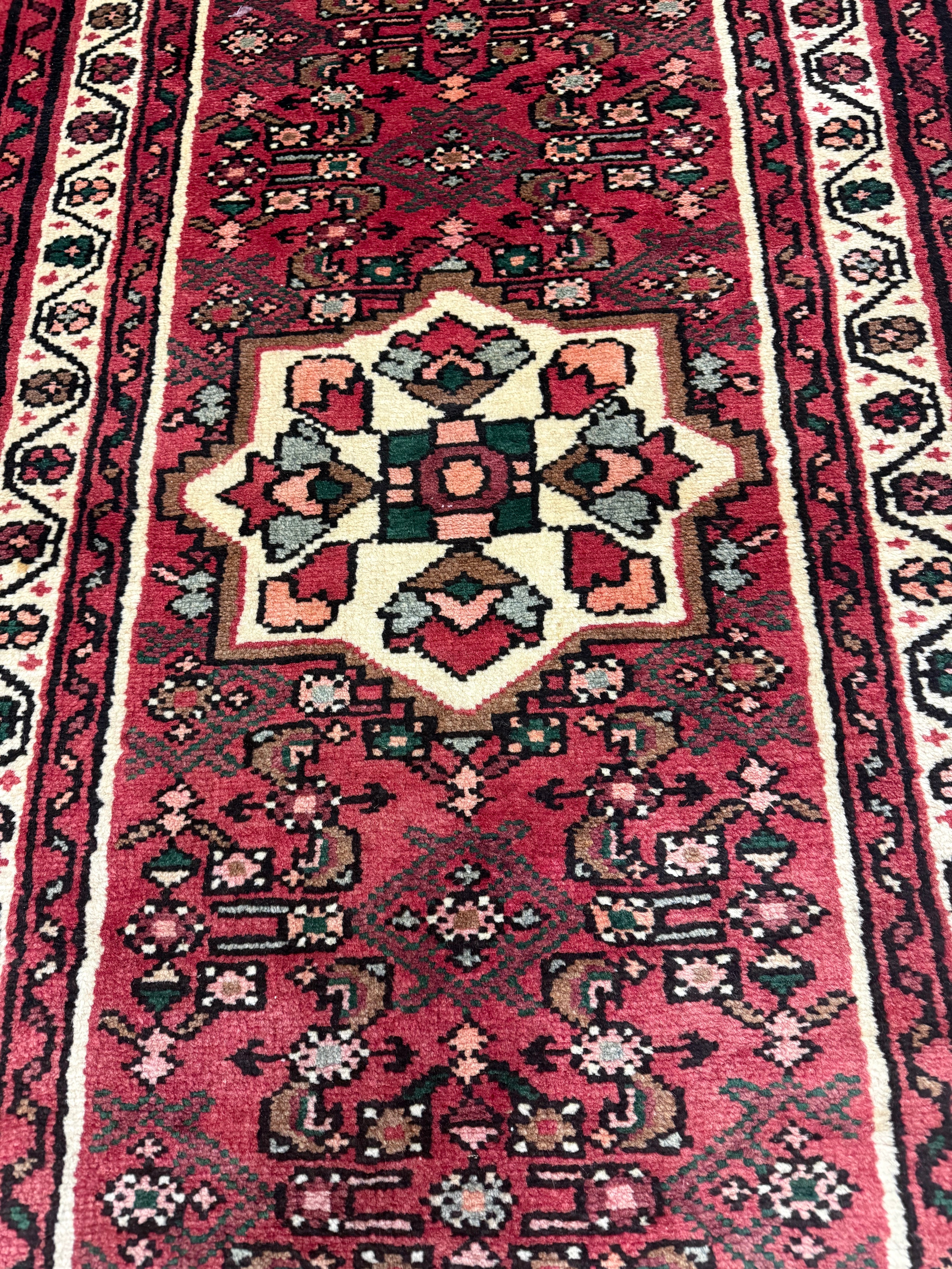 Vintage Hosseinabad Wool Runner | 2'5" × 12'6". Original rug photograph; SKU EE 1.0067; source undefined.
