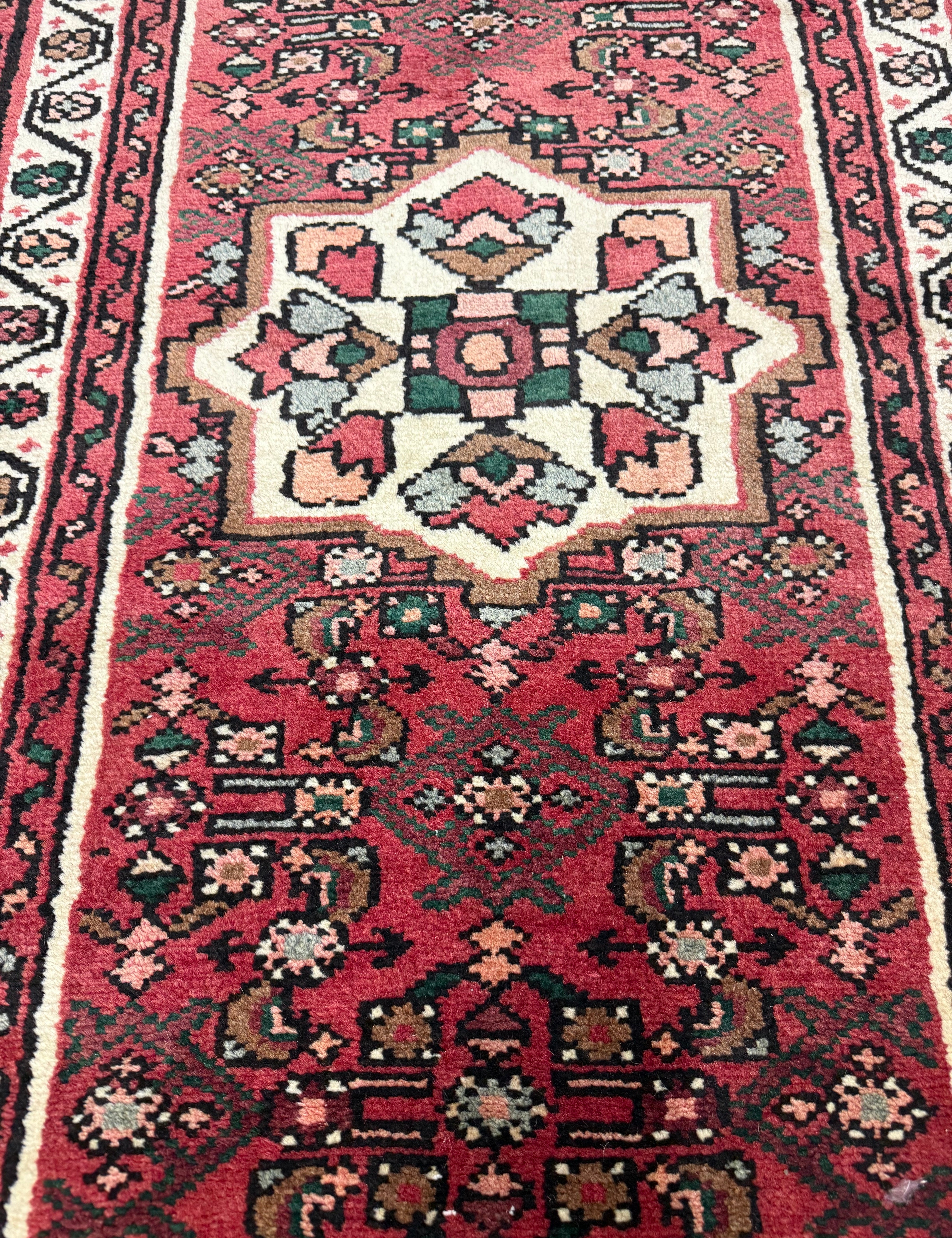 Vintage Hosseinabad Wool Runner | 2'5" × 12'6". Original rug photograph; SKU EE 1.0067; source undefined.