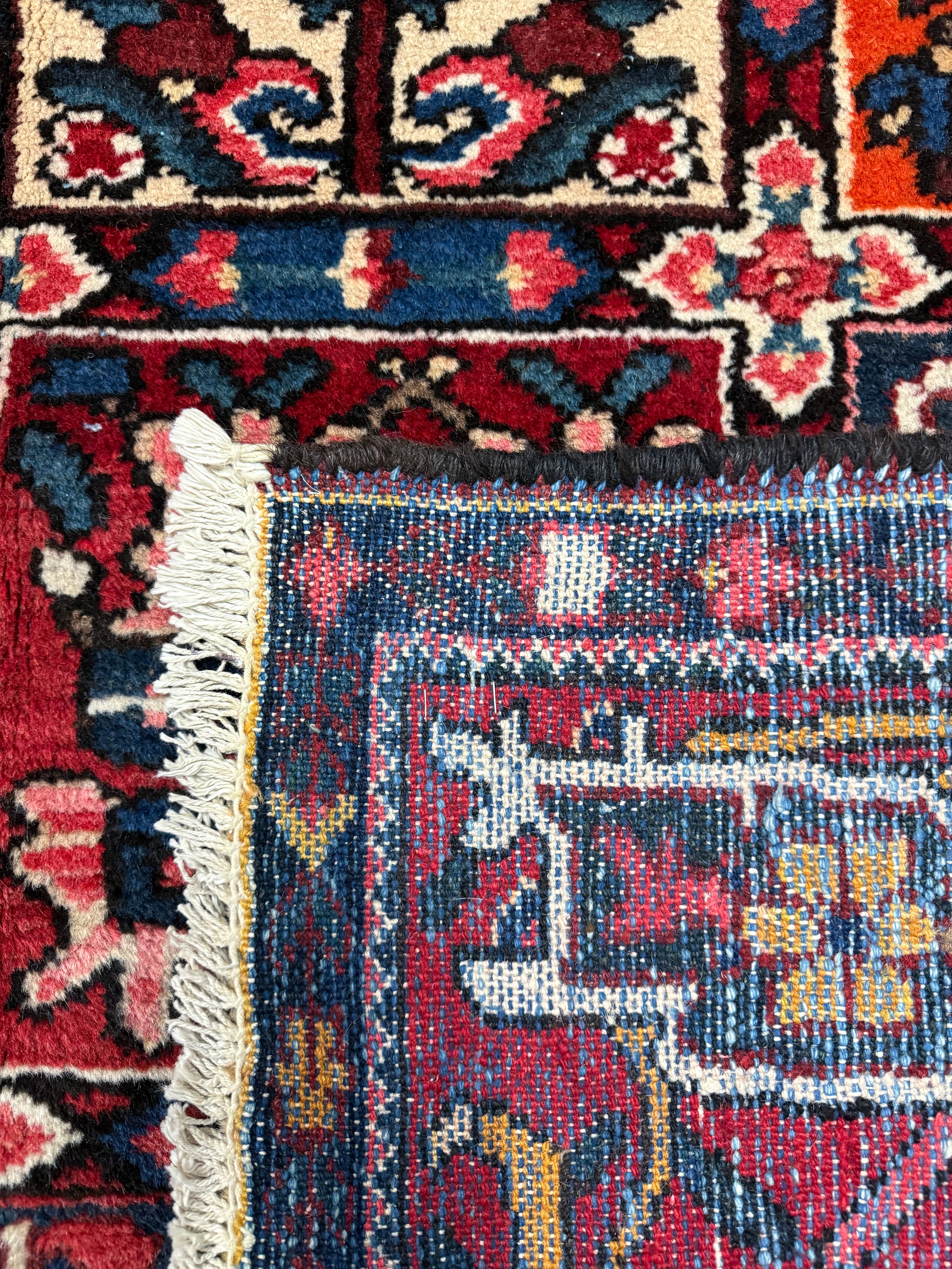 Vintage Shalamzar Bakhtiari Wool Rug. Original rug photograph; SKU EE 1.1551; source IMG_7329.