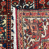 Vintage Shalamzar Bakhtiari Wool Rug. Original rug photograph; SKU EE 32215; source IMG_7426.