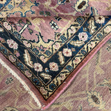 Vintage Sarouk Rug, close-up of the patterned corner and edge, hand-knotted wool pile. SKU EE 1.0236.