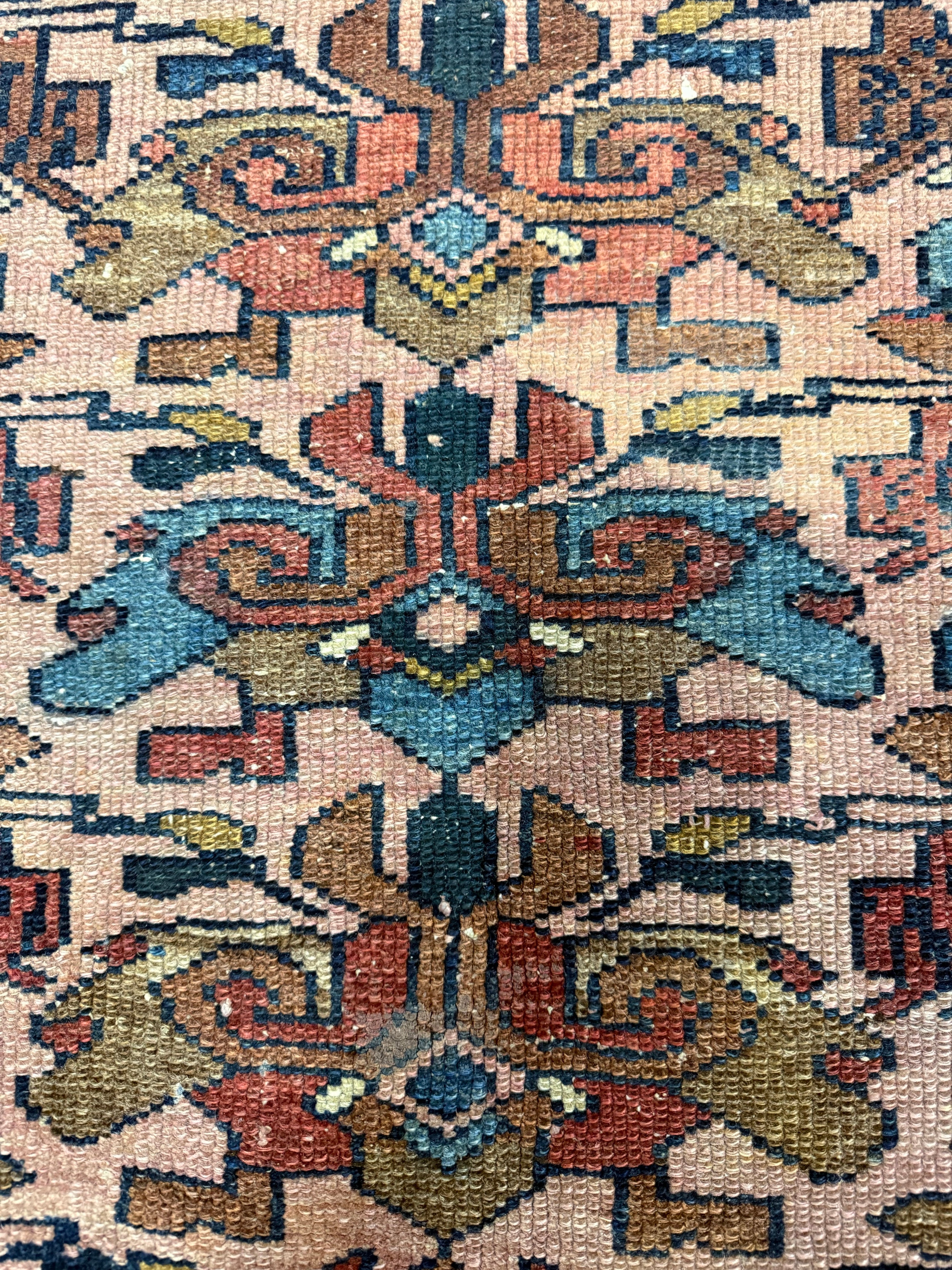 Vintage Varamin Rug. Original rug photograph; SKU ES50408; source IMG_7697.