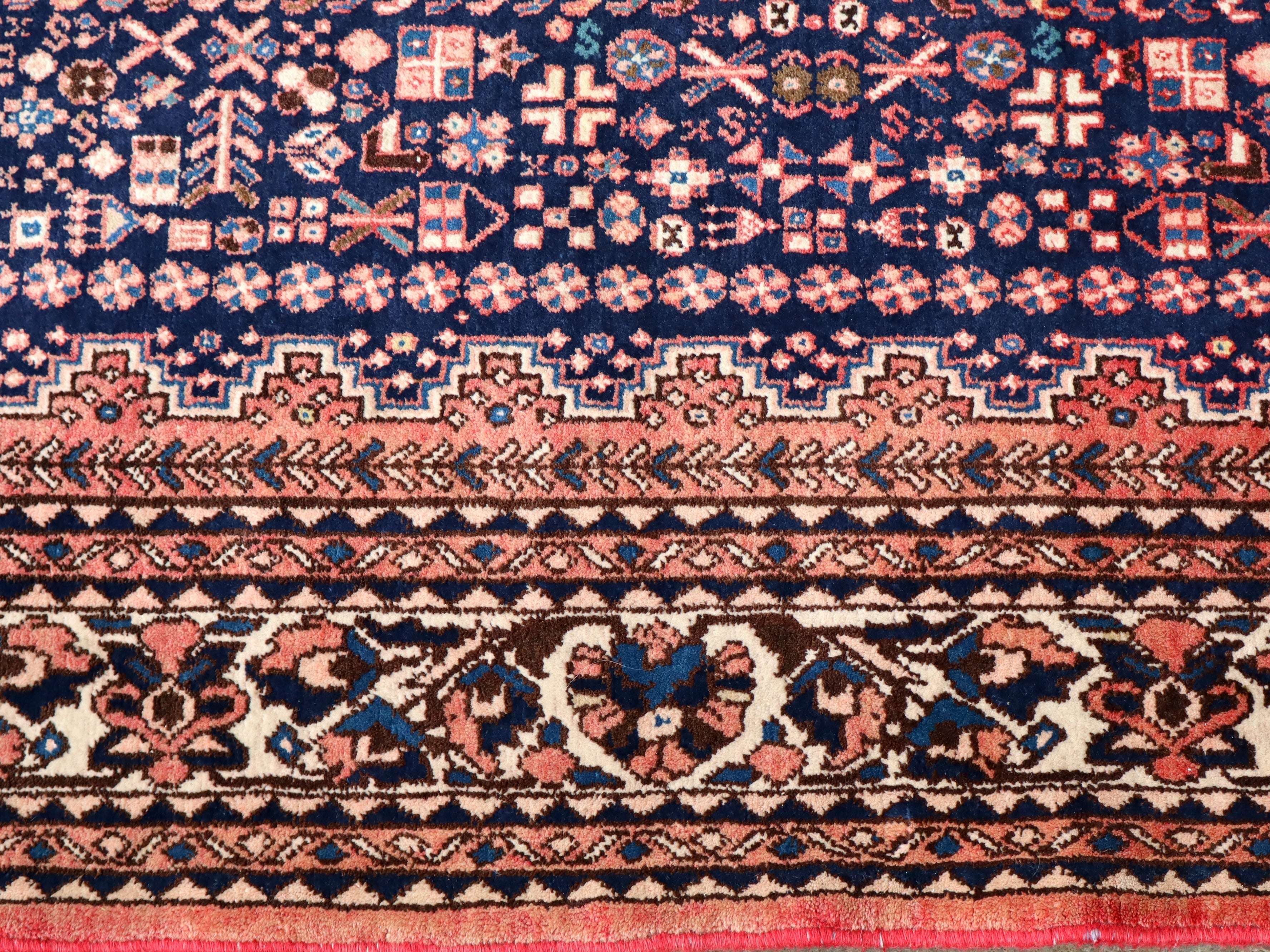 Persian Abadeh Rug | 6' 7" x 10' 0" Rug the Rock