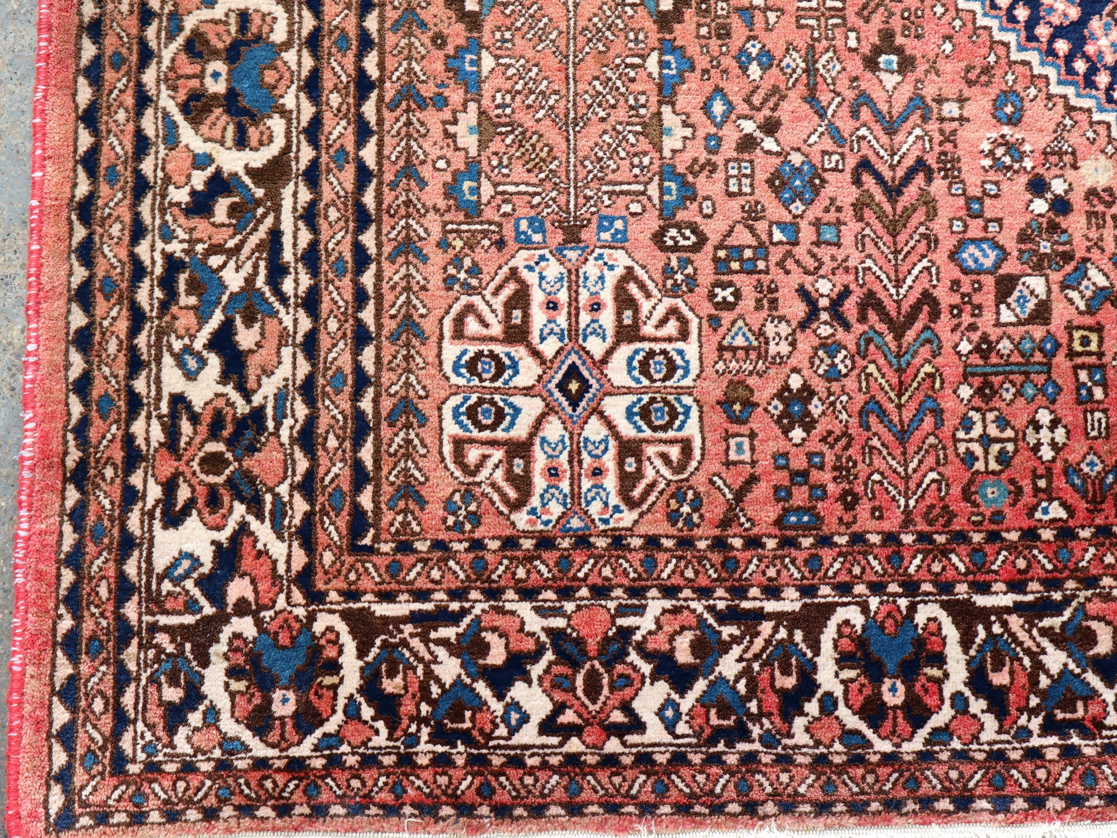 Persian Abadeh Rug | 6' 7" x 10' 0" Rug the Rock