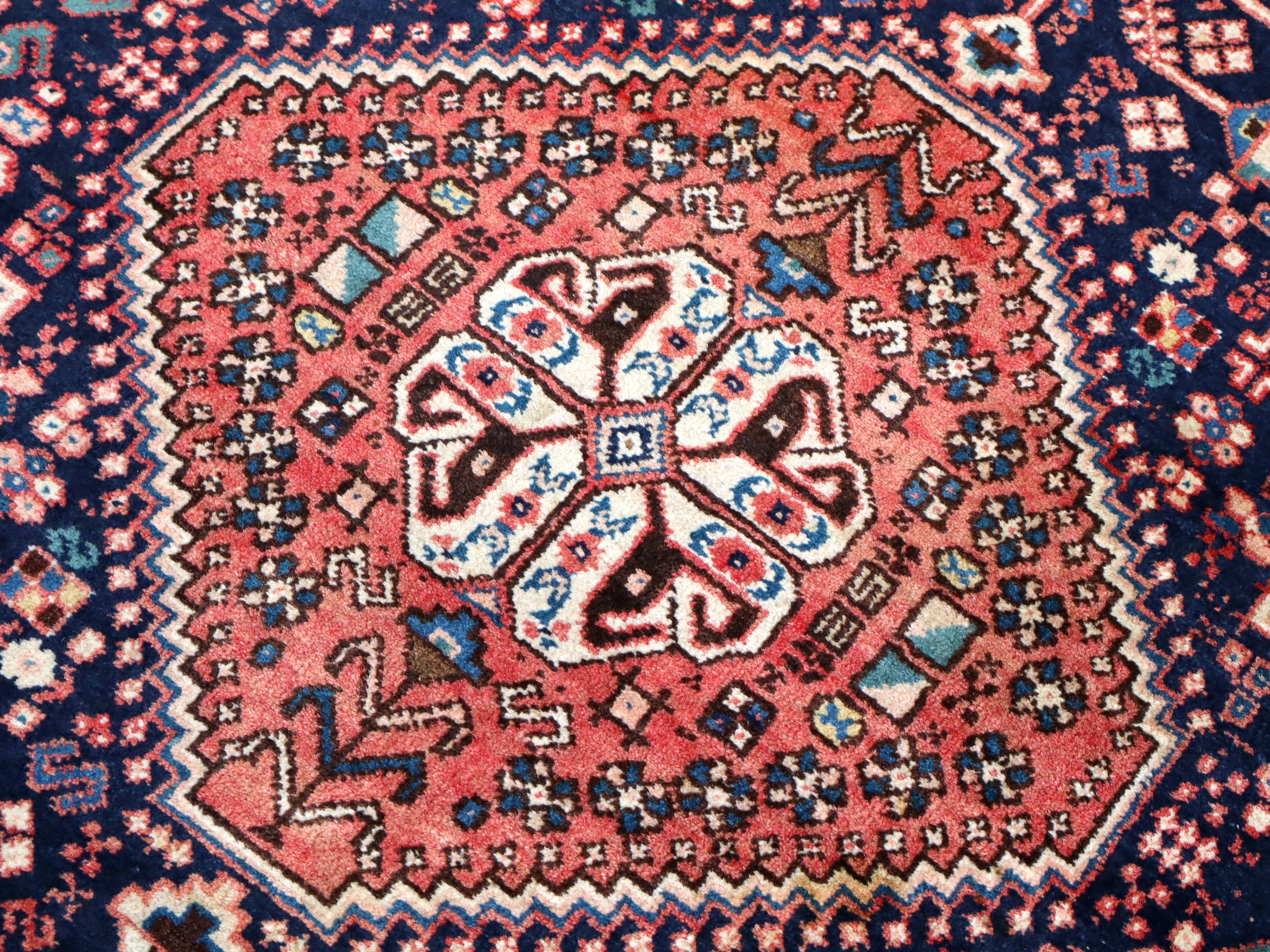 Persian Abadeh Rug | 6' 7" x 10' 0" Rug the Rock