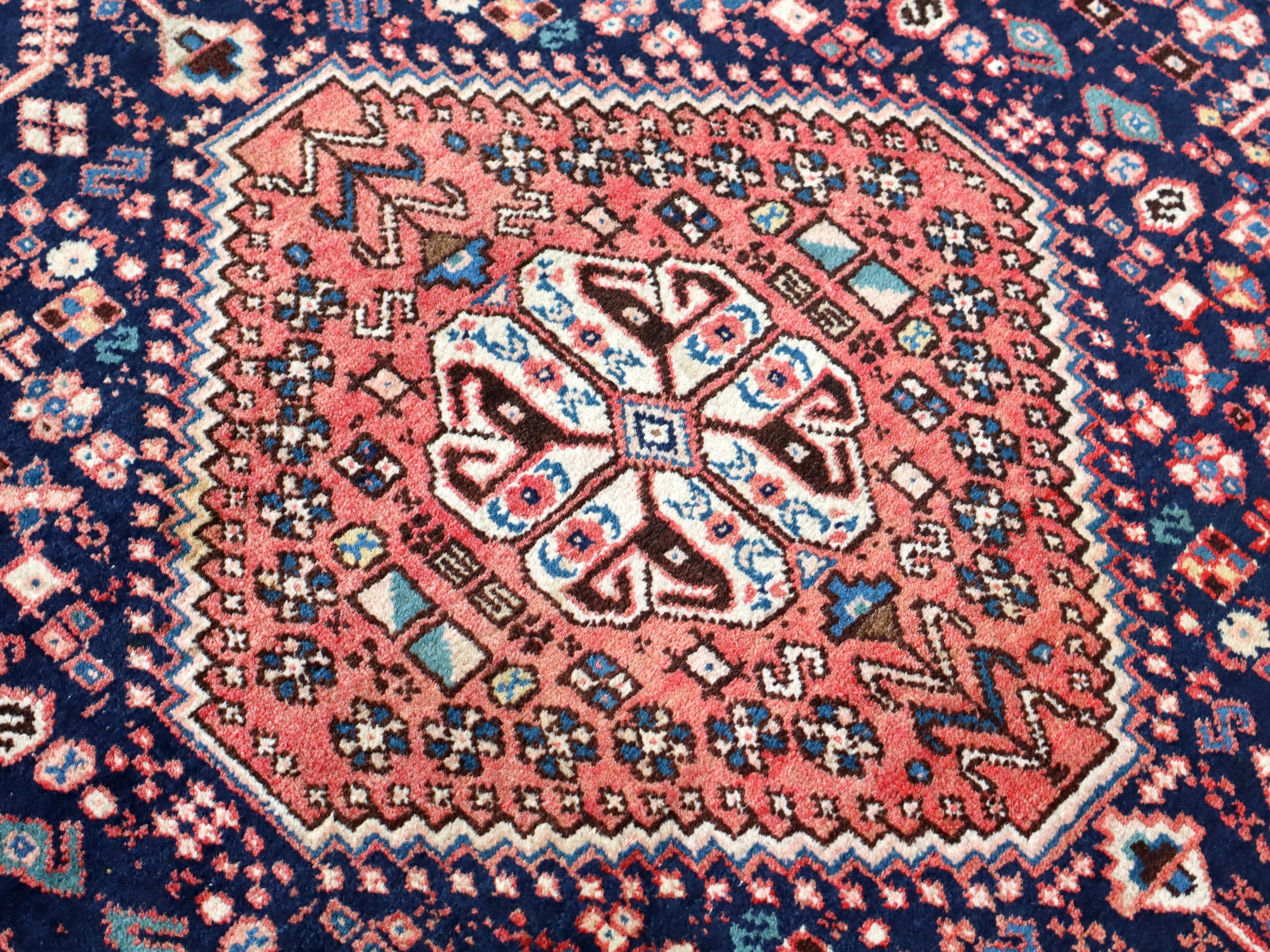 Persian Abadeh Rug | 6' 7" x 10' 0" Rug the Rock