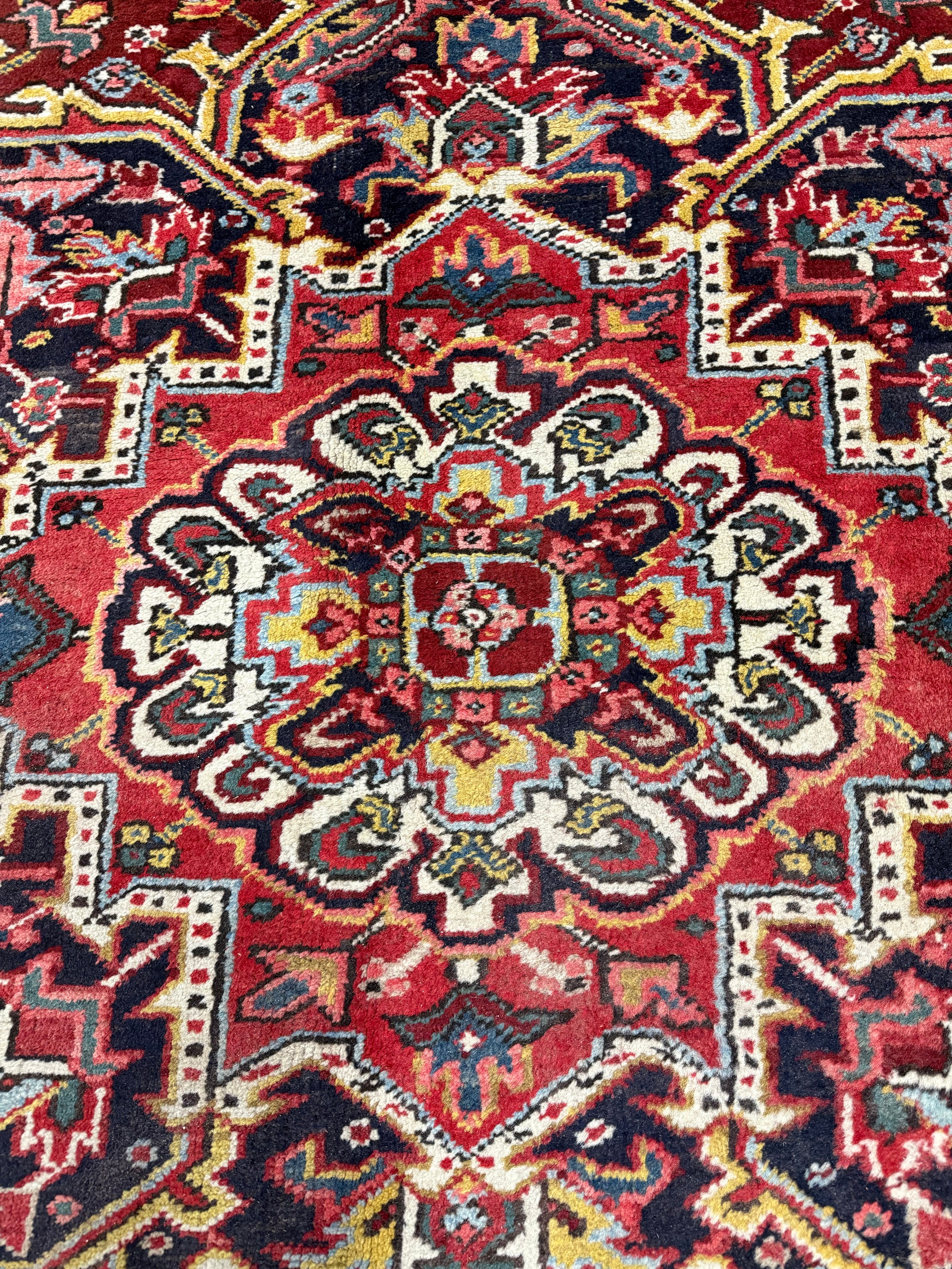 Vintage Bakhshayesh Rug. Original rug photograph; SKU NH142844; source IMG_7937.