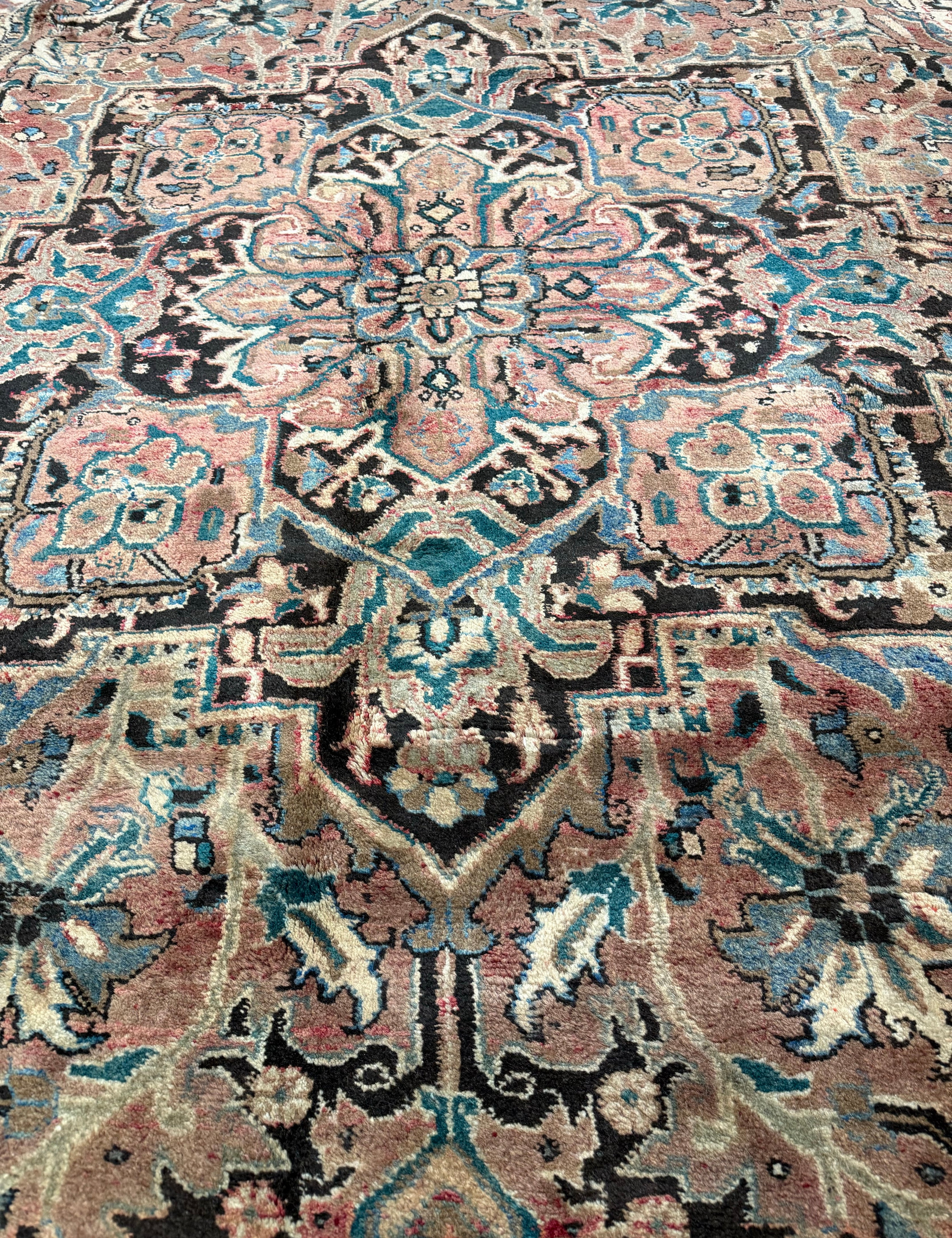 Vintage Sharabian Rug. Original rug photograph; SKU NH144817; source IMG_8008.