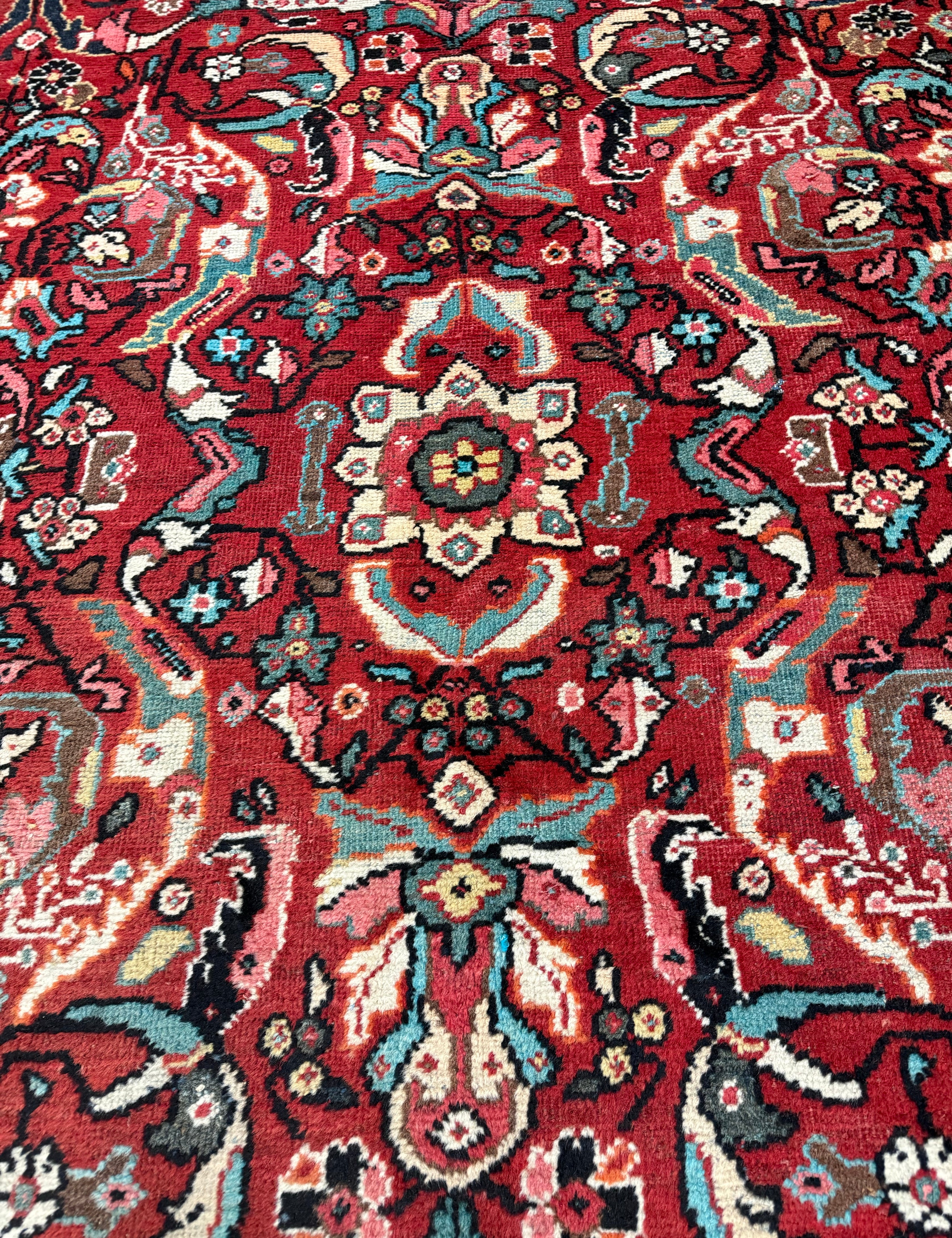 Vintage Meshkabad Rug. Original rug photograph; SKU PP108513; source IMG_7964.