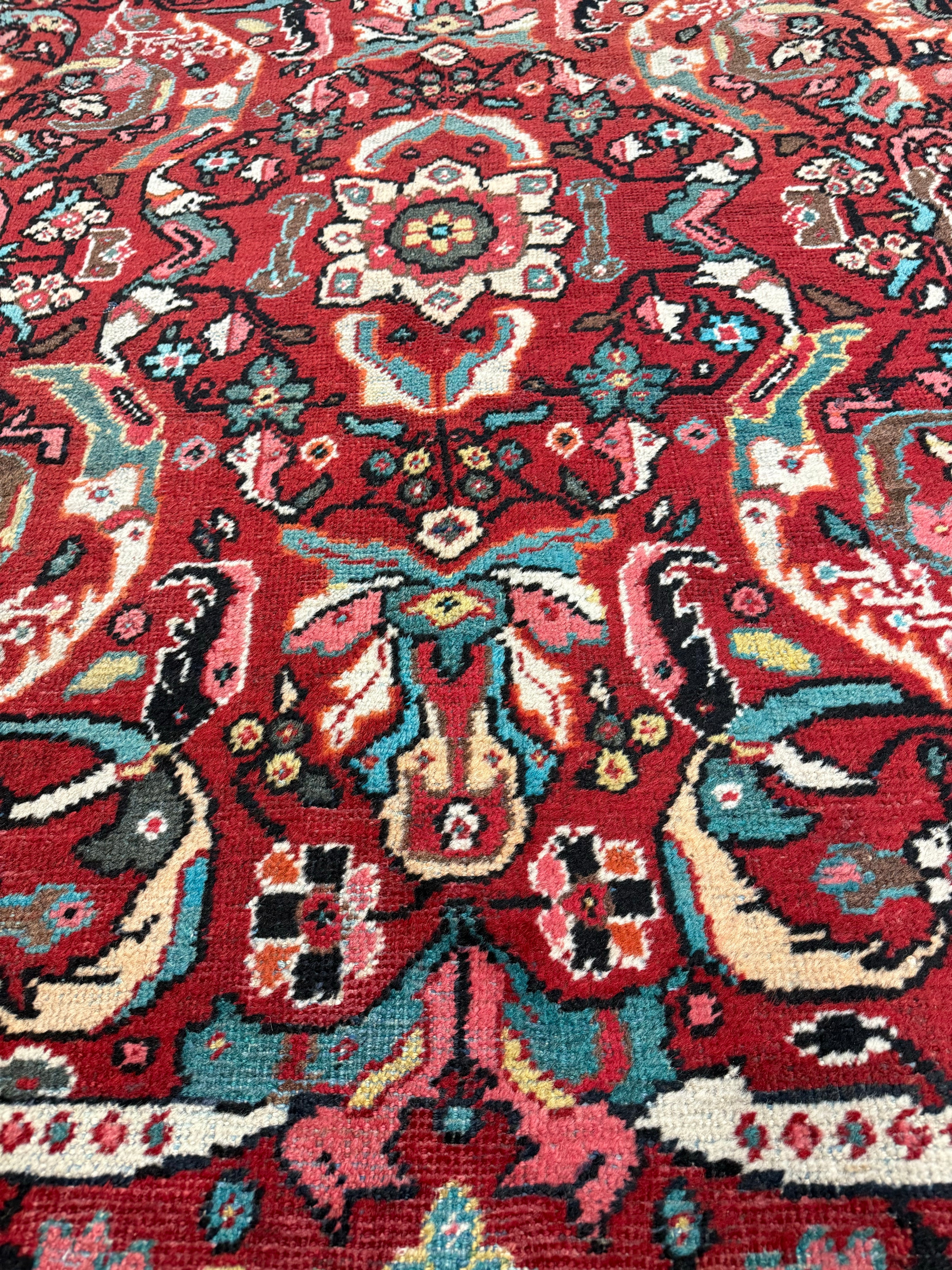 Vintage Meshkabad Rug. Original rug photograph; SKU PP108513; source IMG_7975.