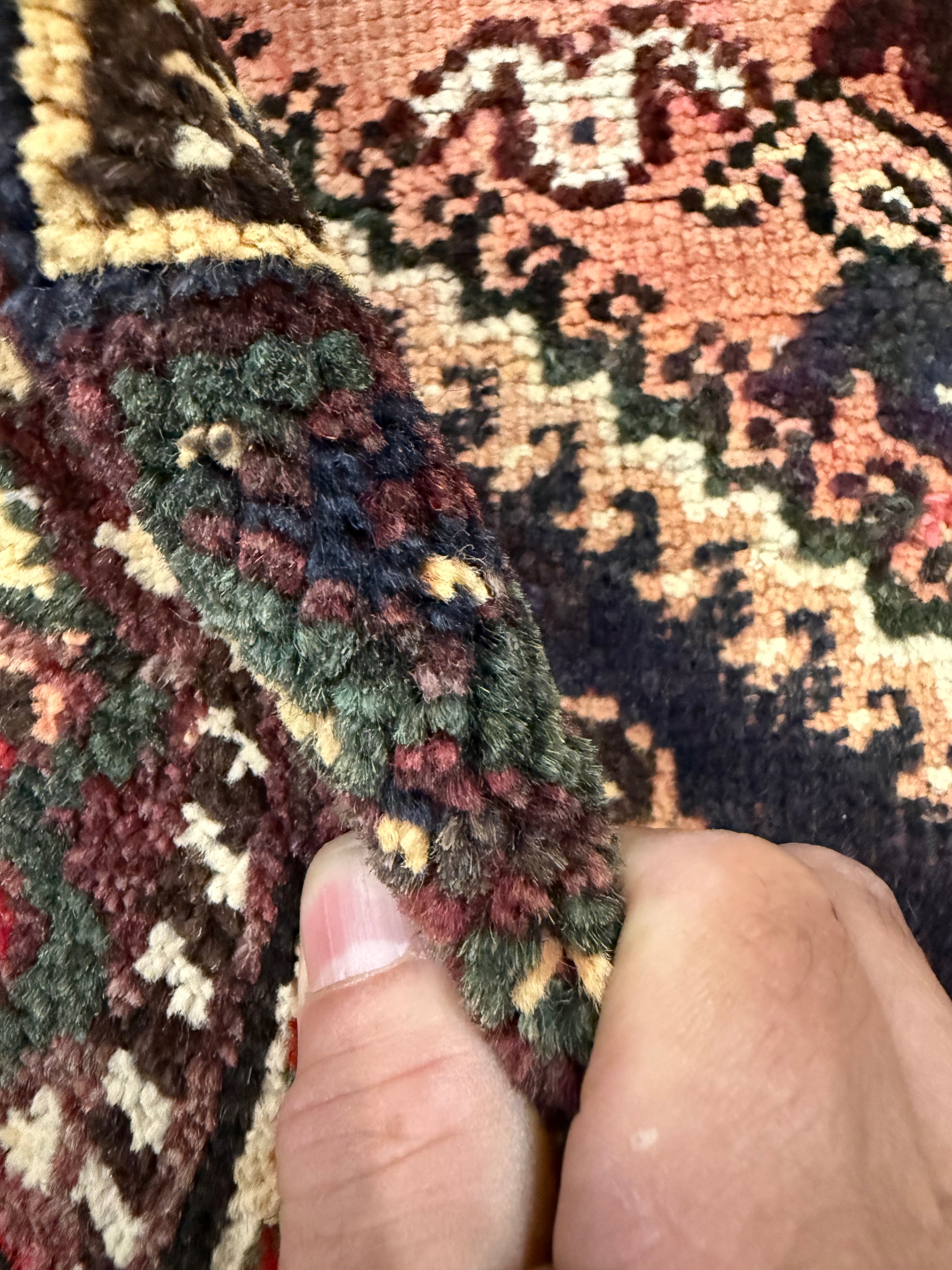 Vintage Shuli Shiraz Wool Rug. Original rug photograph; SKU PP 108924; source IMG_7347.
