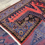 Persian Vise rug 7'2"x9'6", red medallion with blue frame and corner patterns