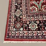 Vintage Meshkabad Rug, corner, border and fringe detail, hand-knotted wool pile. SKU PP108513.