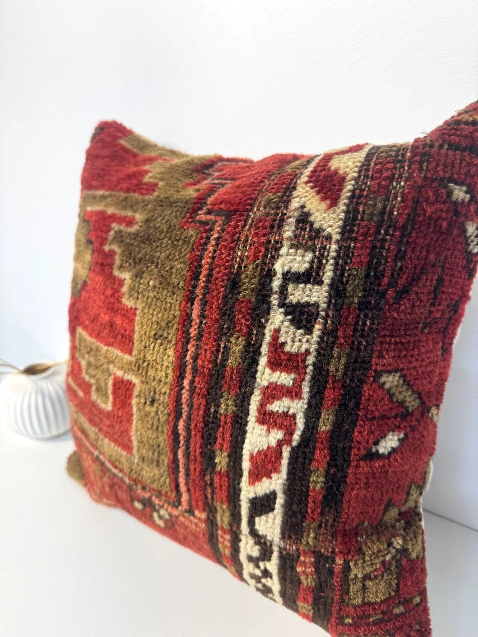 Pillow No. 031 | 16" x 16" Rug the Rock