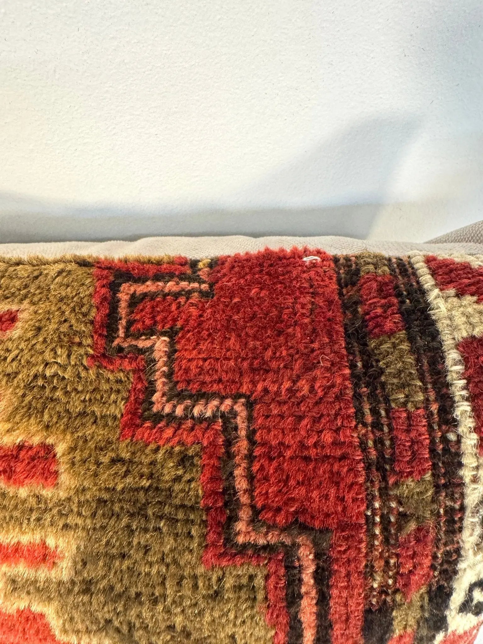 Pillow No. 031 | 16" x 16" Rug the Rock