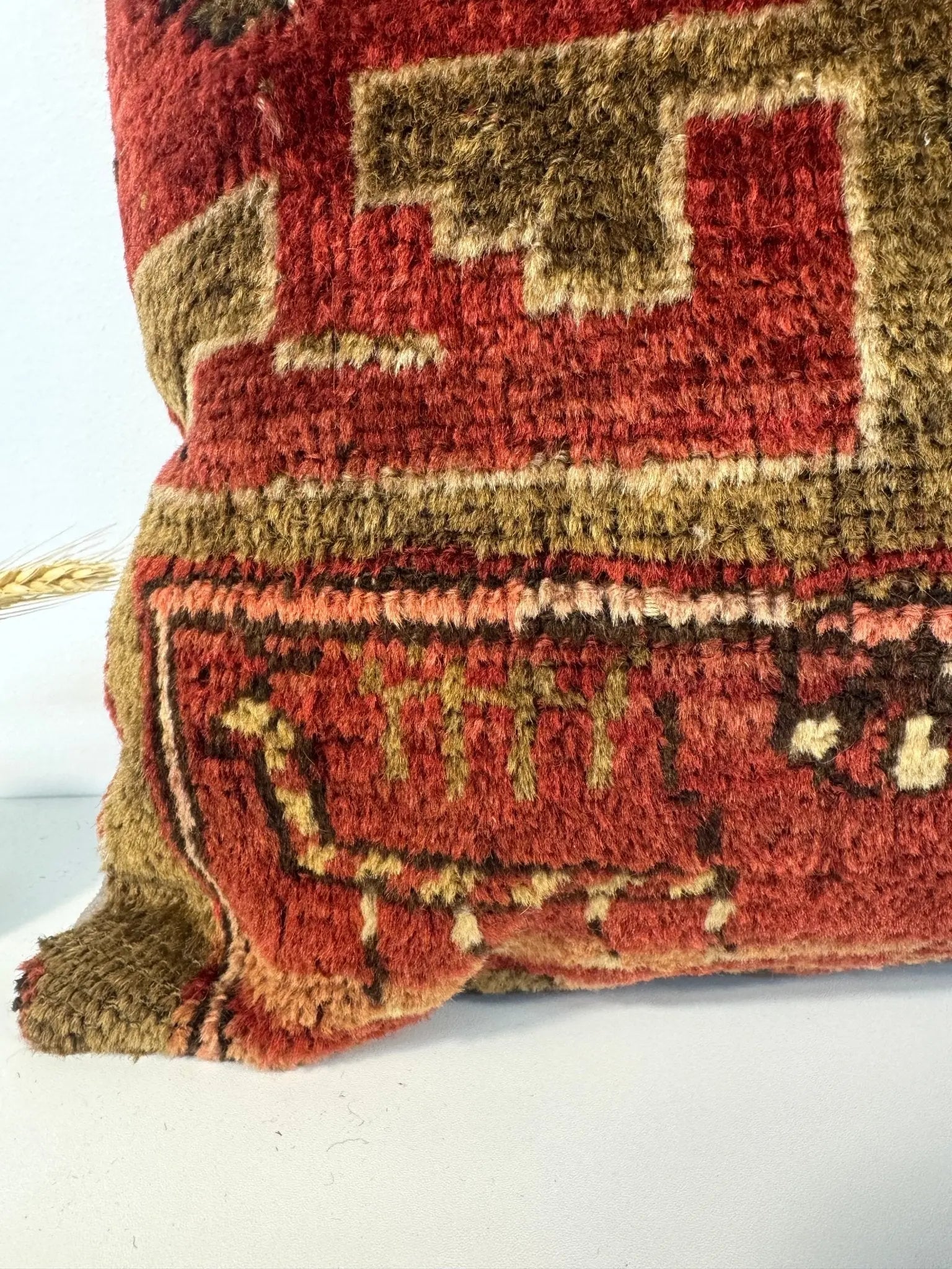 Pillow No. 031 | 16" x 16" Rug the Rock