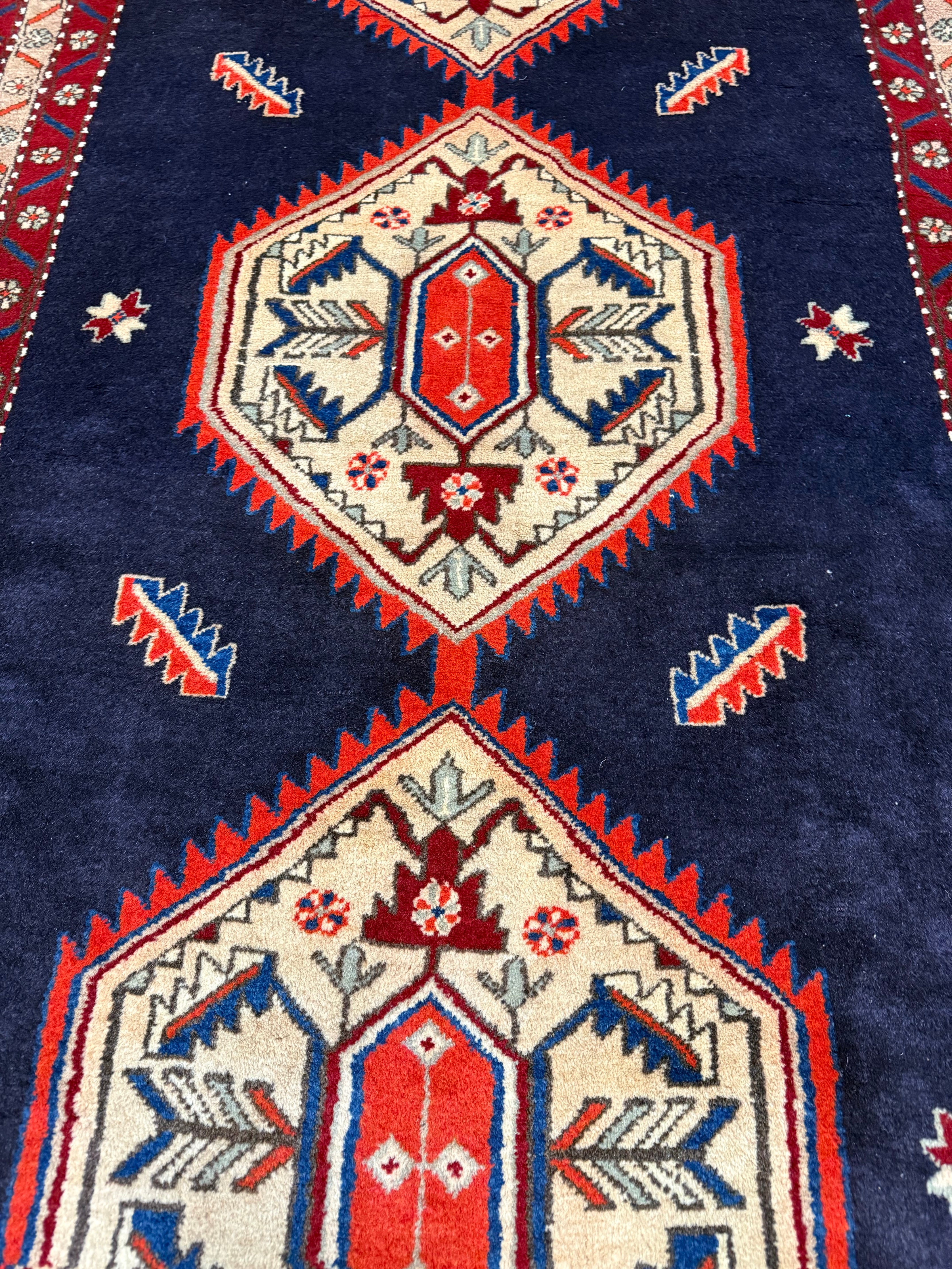 Persian Zarrin Qaba Mianeh Runner. Original rug photograph; SKU RR30171; source IMG_7167.