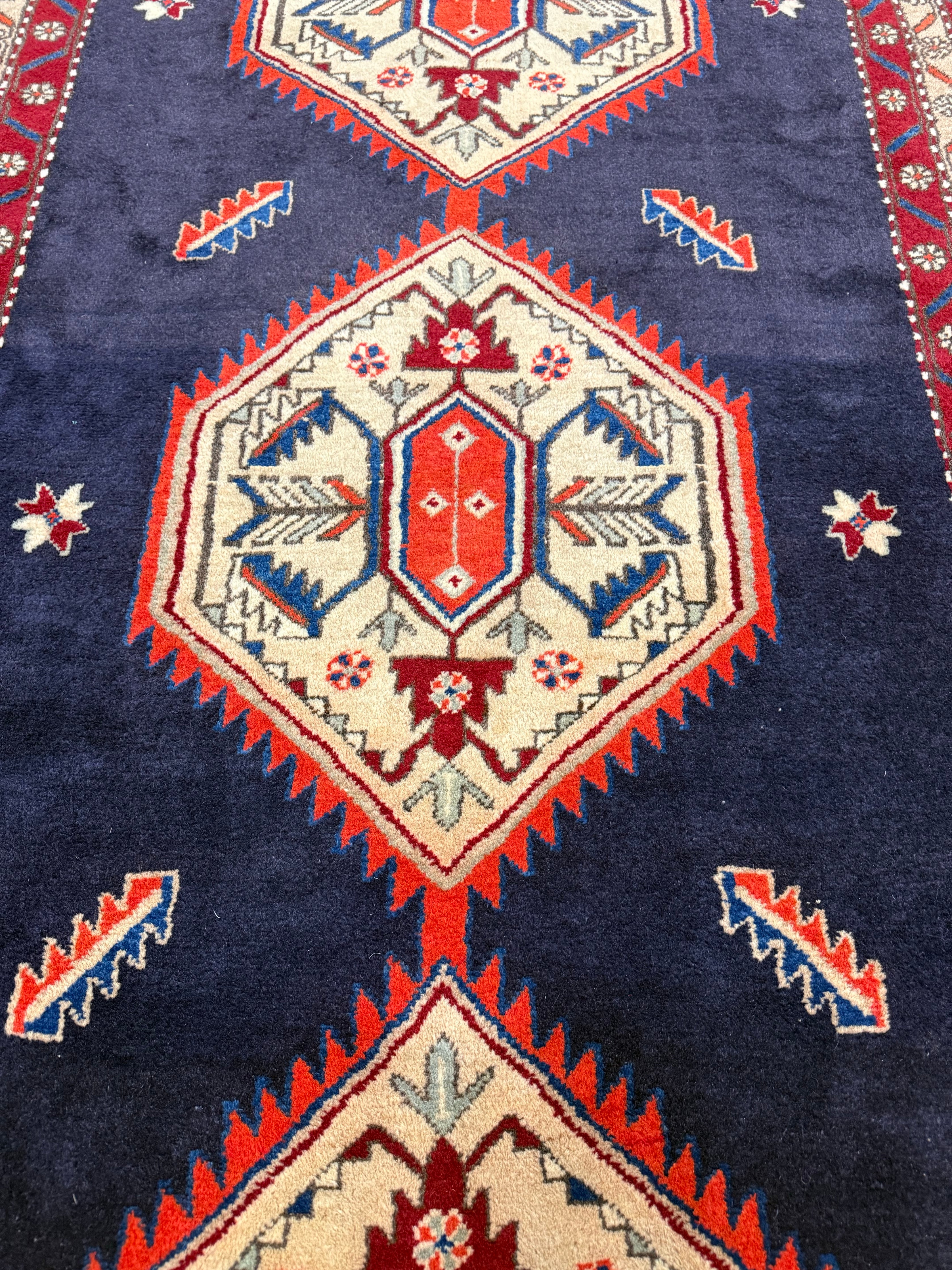 Persian Zarrin Qaba Mianeh Runner. Original rug photograph; SKU RR30171; source IMG_7177.