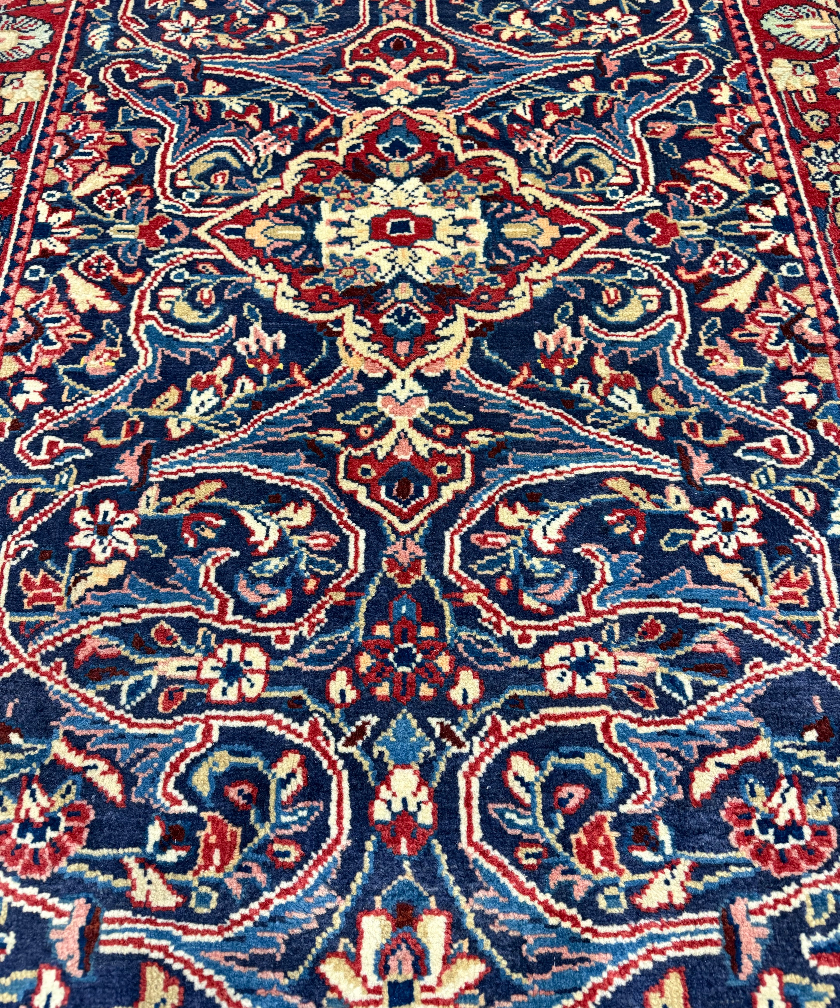 Vintage Arak Runner. Original rug photograph; SKU RR30663; source IMG_7647.