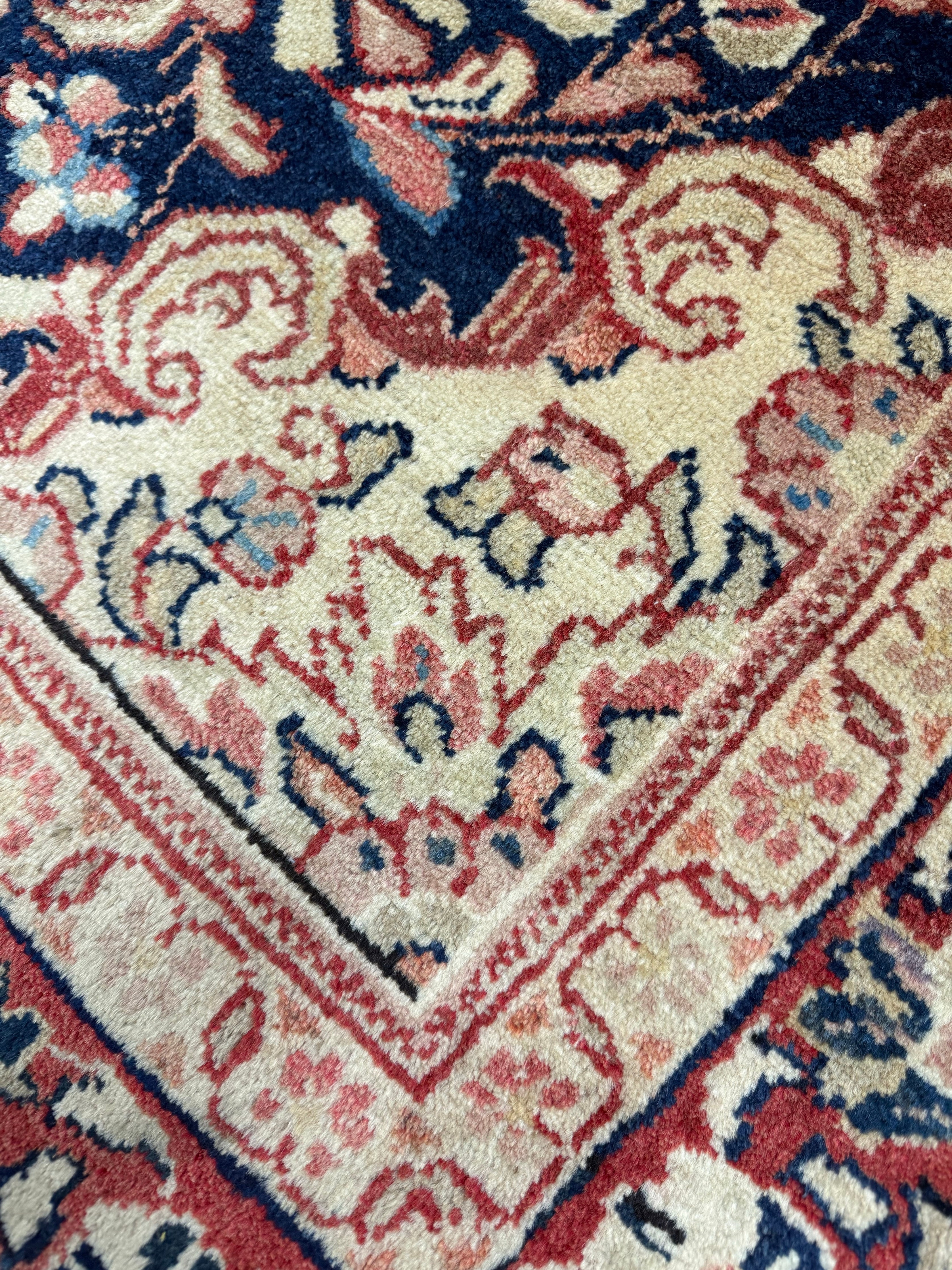 Vintage Mahallat Rug. Original rug photograph; SKU RR30875; source IMG_7763.