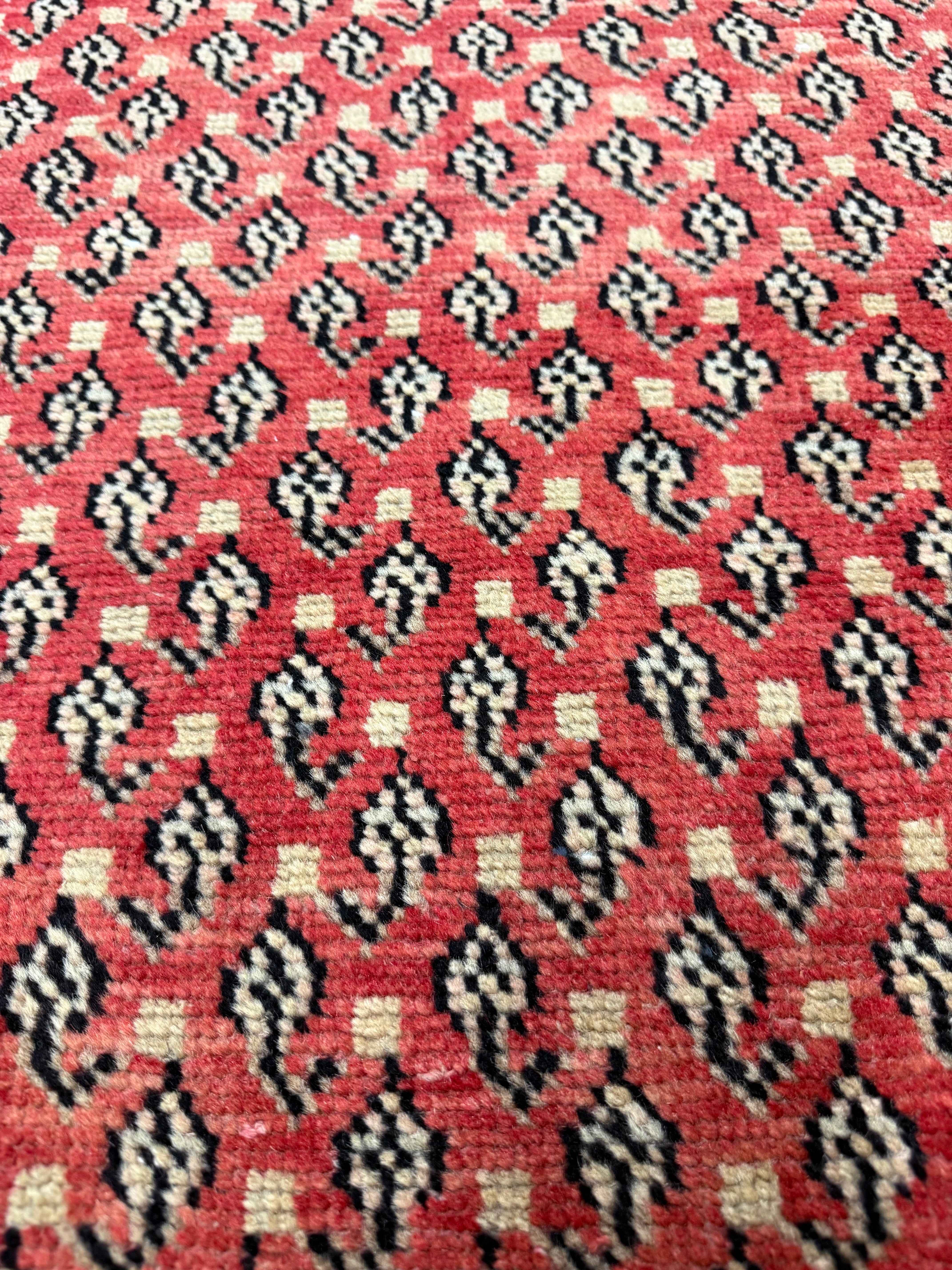 Vintage Arak Runner — Boteh Mir Design. Additional product photograph; SKU RR 32231; source IMG_7555.