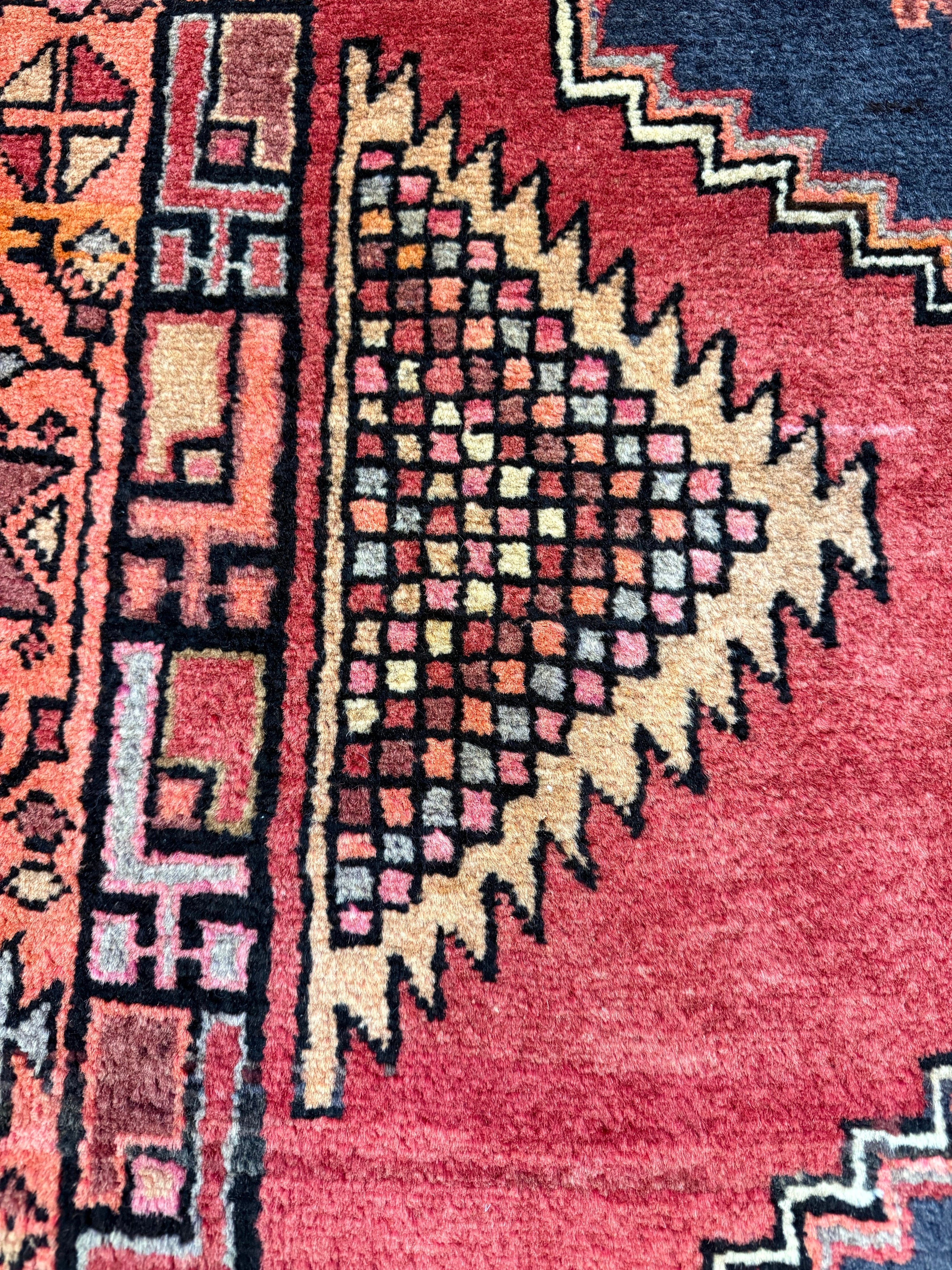 Vintage Sarab Runner. Original rug photograph; SKU RR32321; source IMG_7627.
