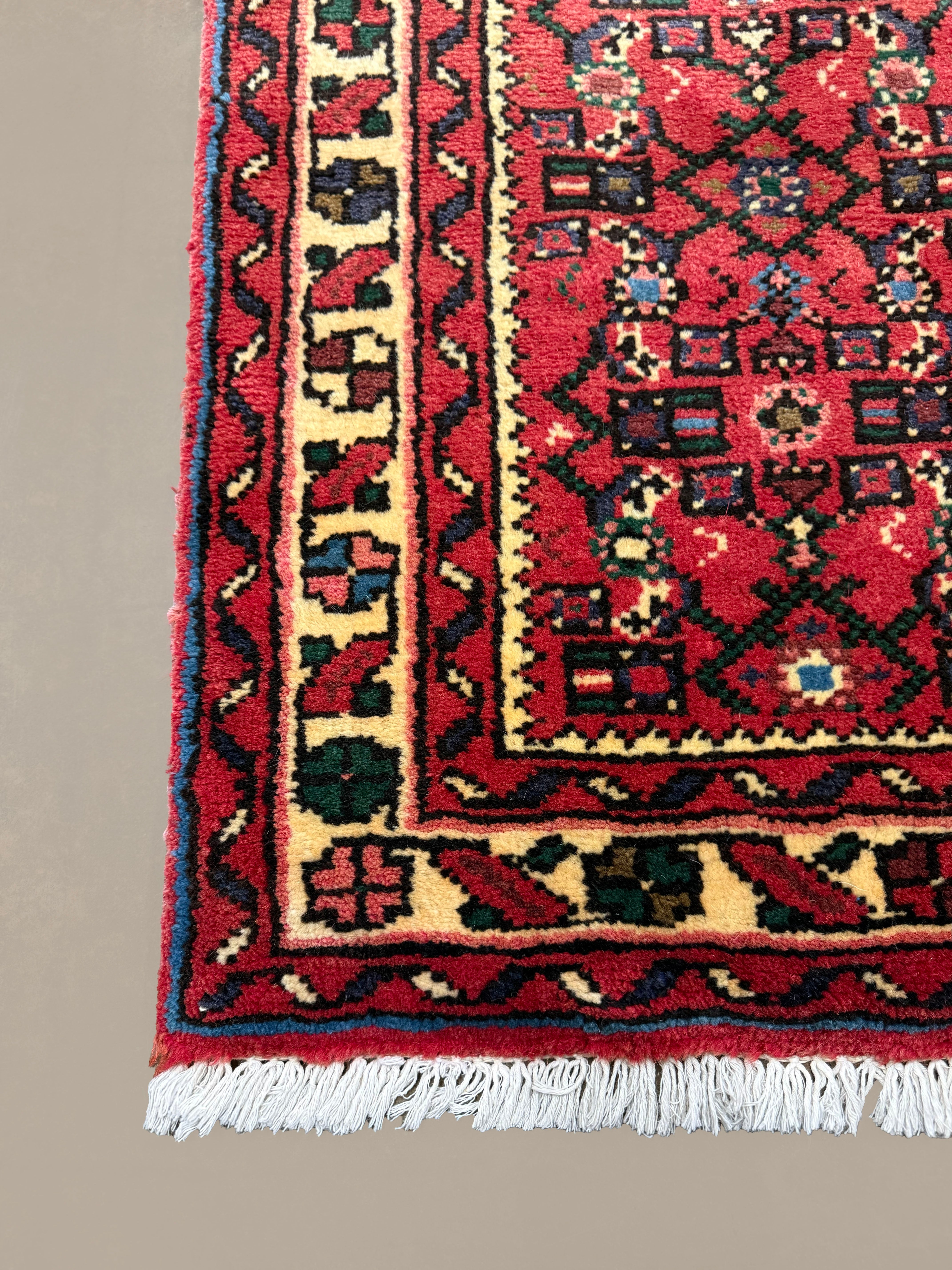 Vintage Hosseinabad Wool Runner | 2'6" × 12'7". Edited documentary rug photograph; SKU RR 32375; source undefined.